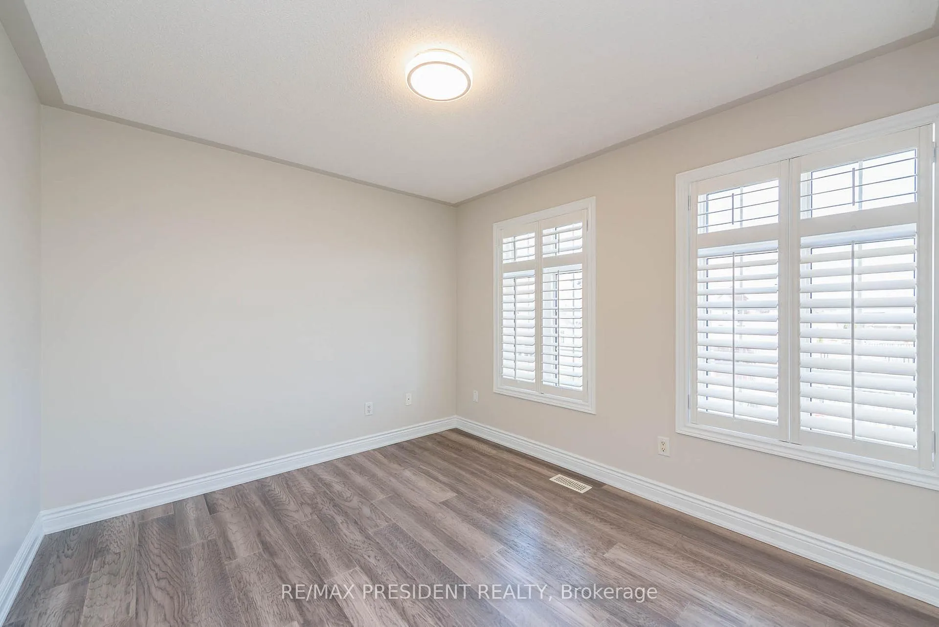 Photo 19 of 3 Carmel Crescent, Brampton, Vales of Castlemore North — HOMEH