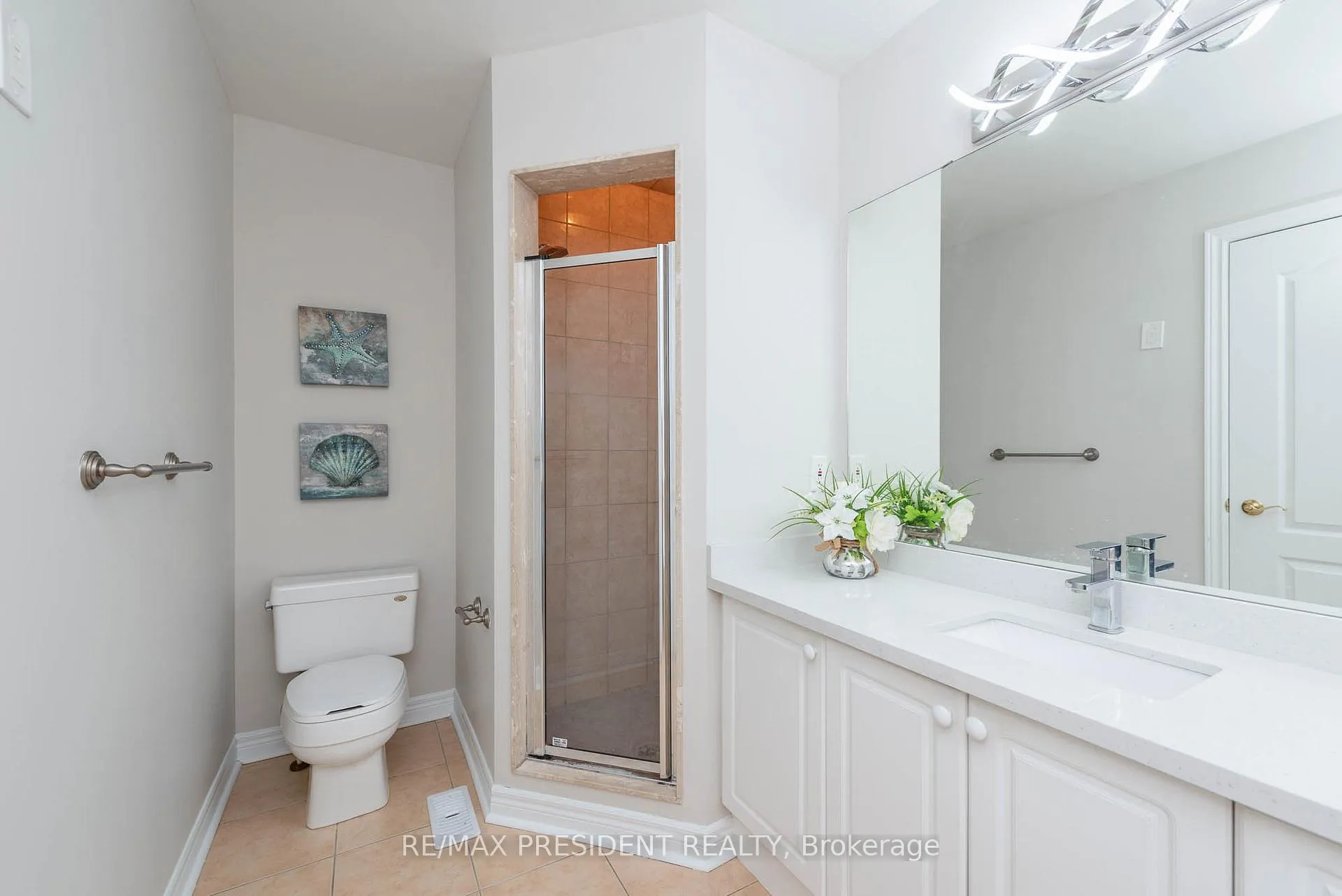 Photo 27 of 3 Carmel Crescent, Brampton, Vales of Castlemore North — HOMEH