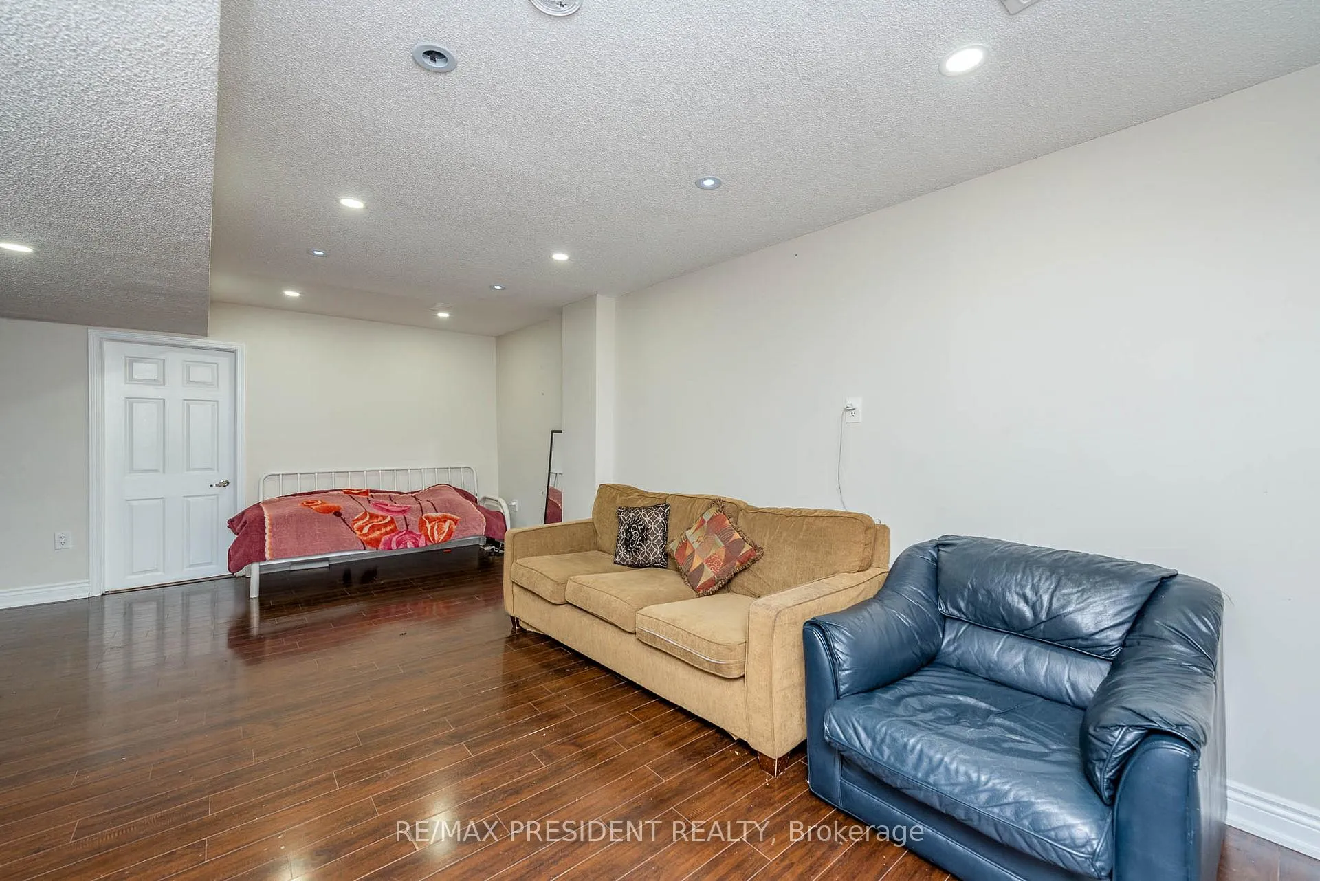 Photo 30 of 3 Carmel Crescent, Brampton, Vales of Castlemore North — HOMEH