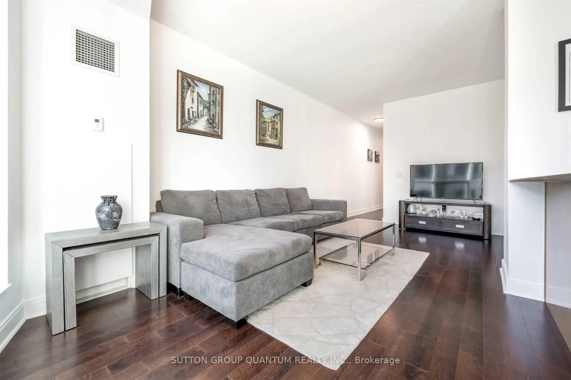 Photo 5 of Unit 515, 38 The Esplanade, Toronto, Waterfront Communities — HOMEH