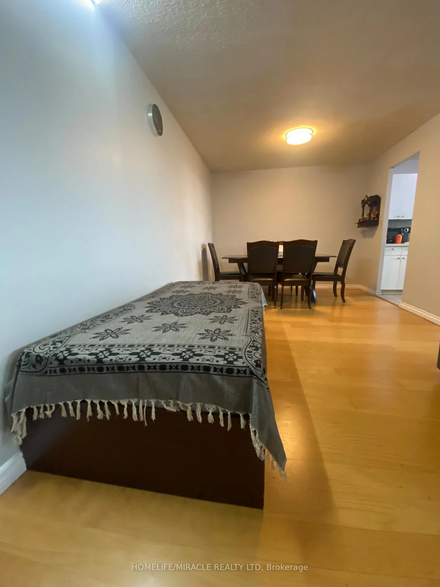 Photo 5 of Unit 903, 18 Knightsbridge Road, Brampton, Queen Street Corridor — HOMEH