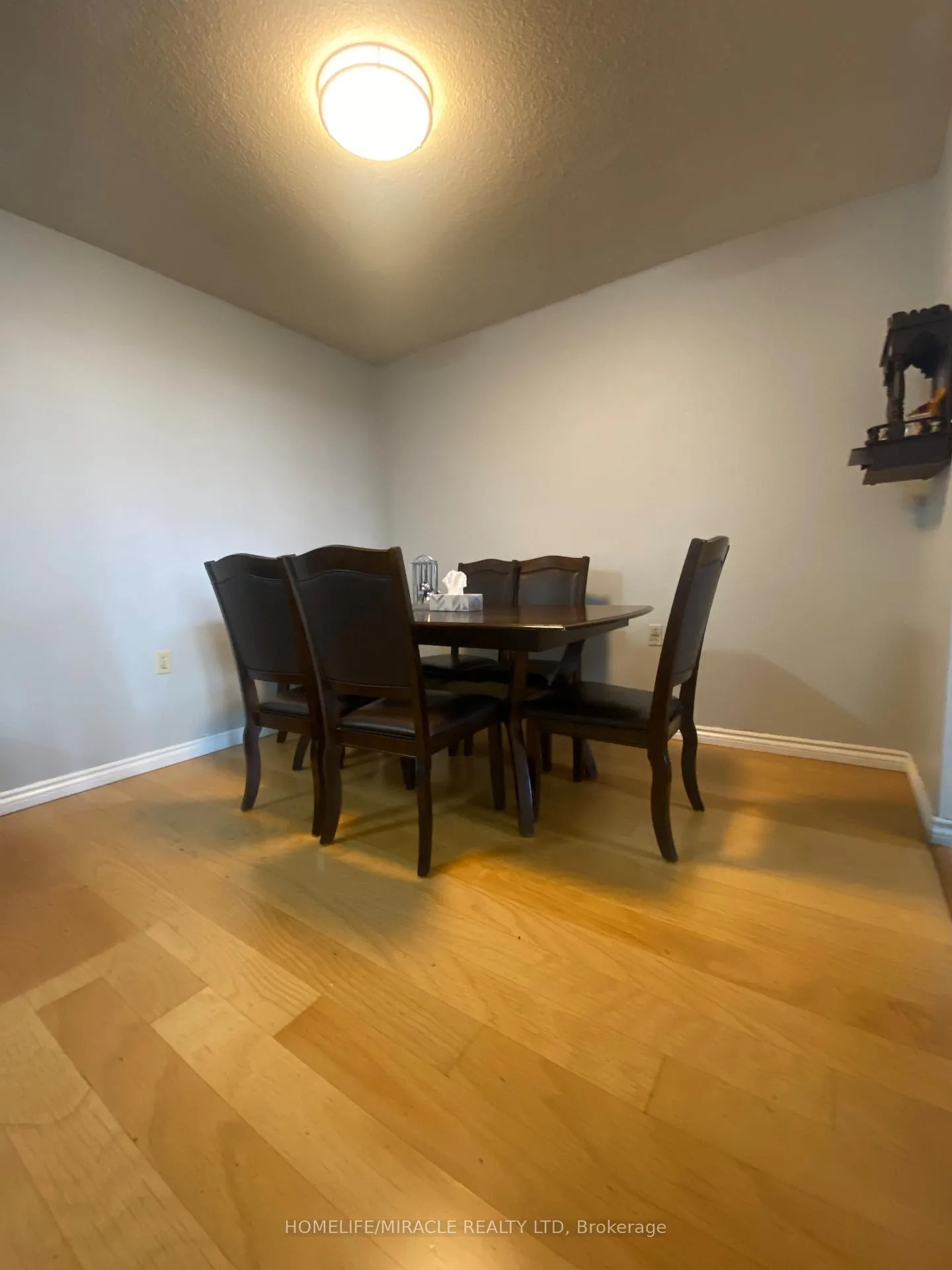Photo 6 of Unit 903, 18 Knightsbridge Road, Brampton, Queen Street Corridor — HOMEH