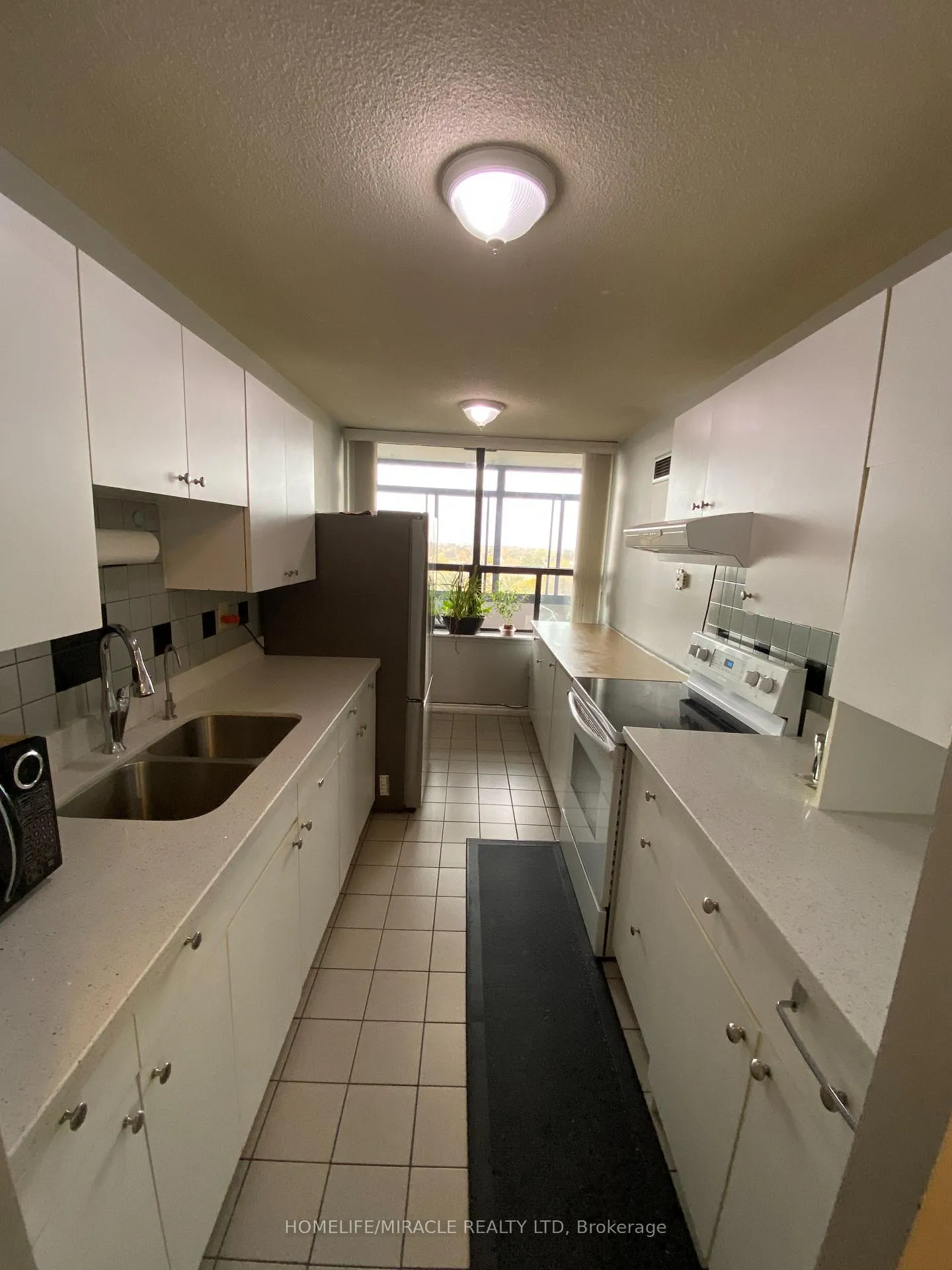 Photo 10 of Unit 903, 18 Knightsbridge Road, Brampton, Queen Street Corridor — HOMEH
