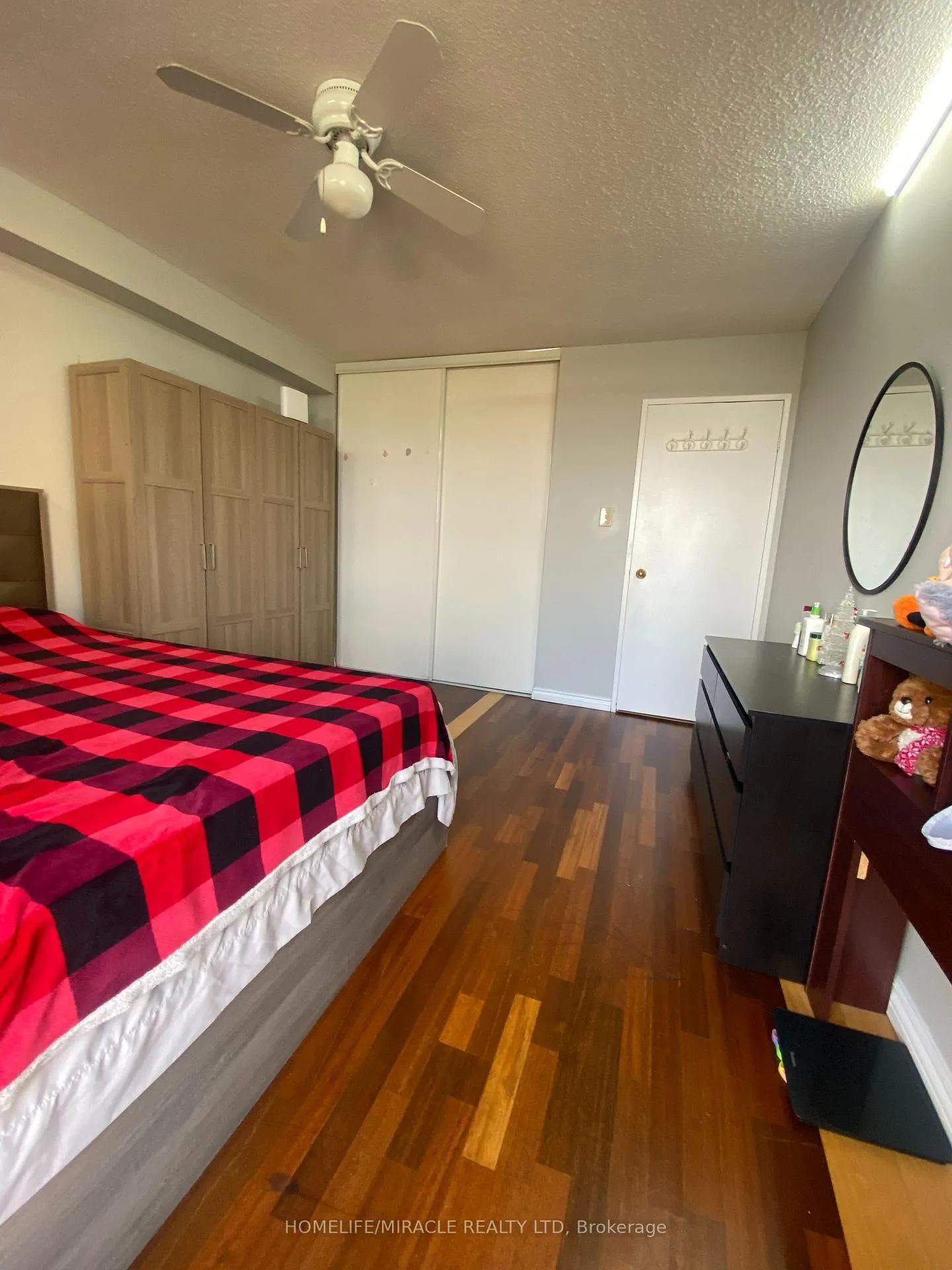 Photo 17 of Unit 903, 18 Knightsbridge Road, Brampton, Queen Street Corridor — HOMEH