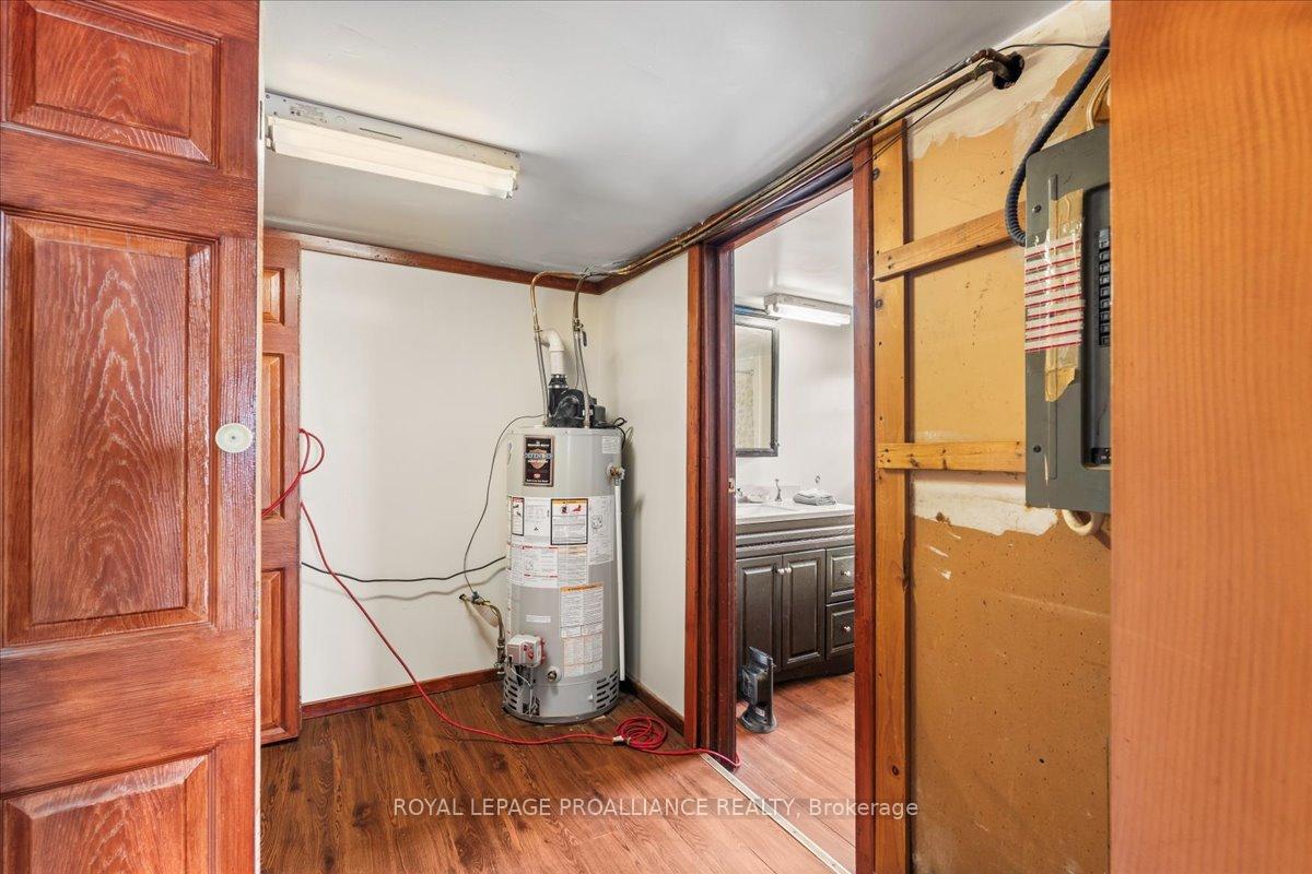 Photo 16 of 59 Byron Street, Belleville, Belleville Ward — HOMEH