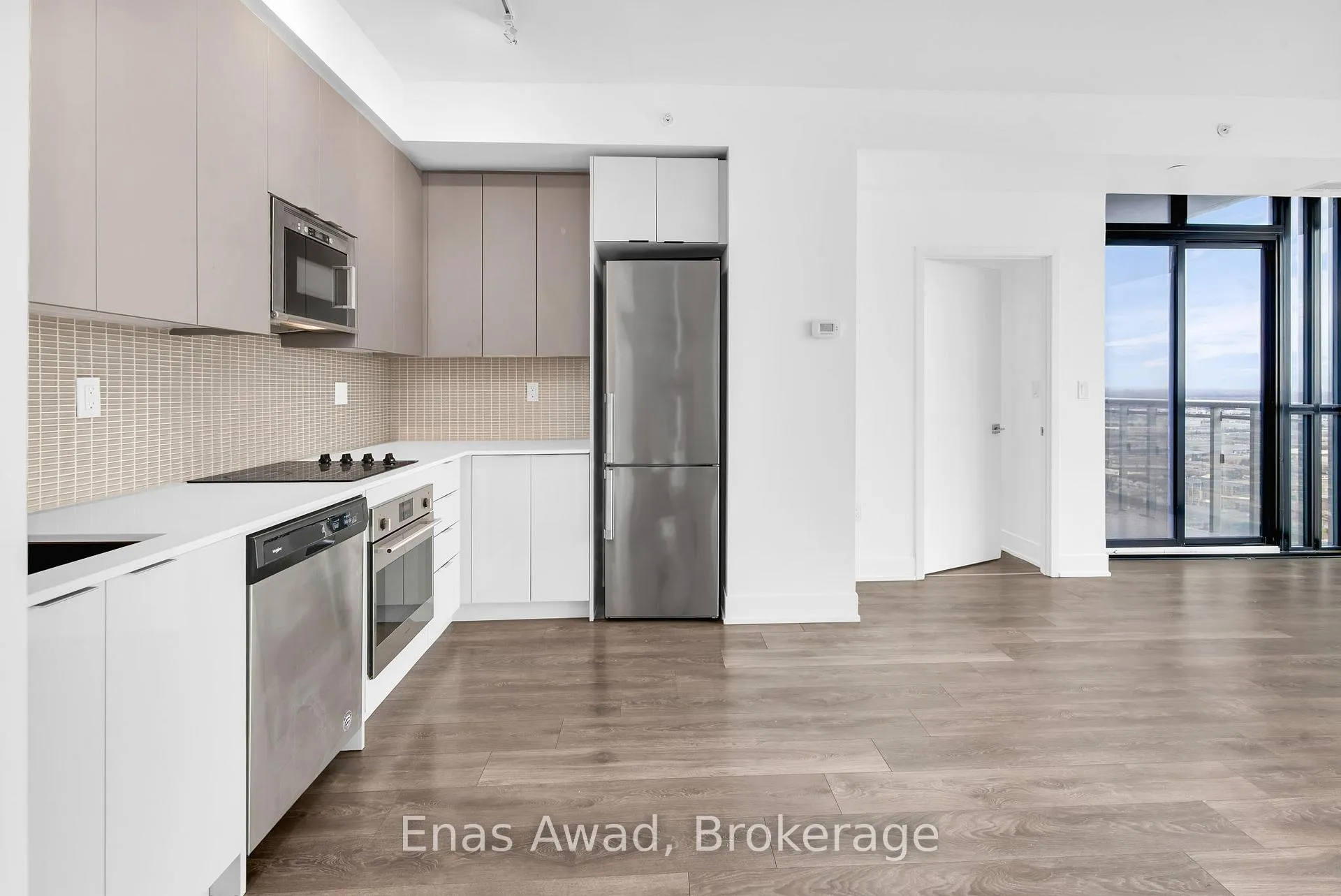 Photo 8 of Unit 3207, 2916 Highway 7, Vaughan, Concord — HOMEH
