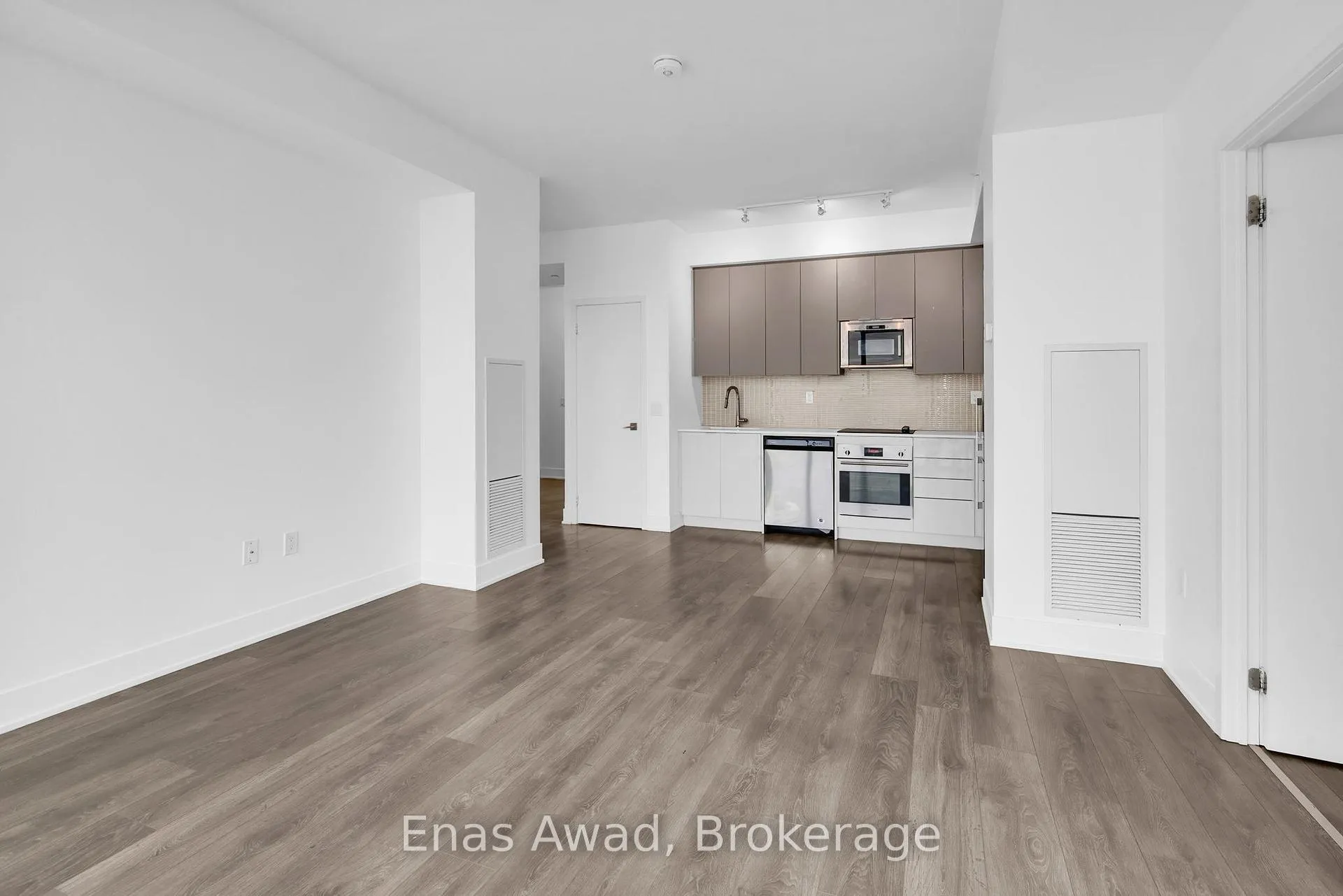Photo 18 of Unit 3207, 2916 Highway 7, Vaughan, Concord — HOMEH