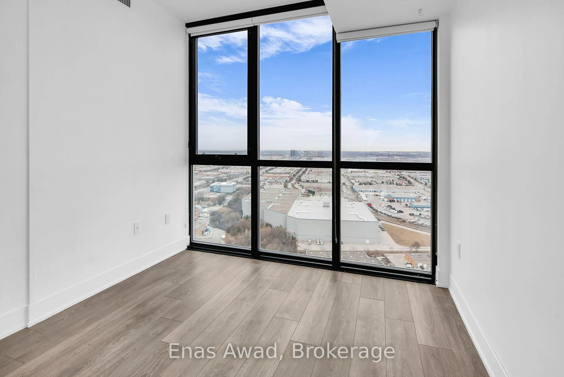 Photo 25 of Unit 3207, 2916 Highway 7, Vaughan, Concord — HOMEH
