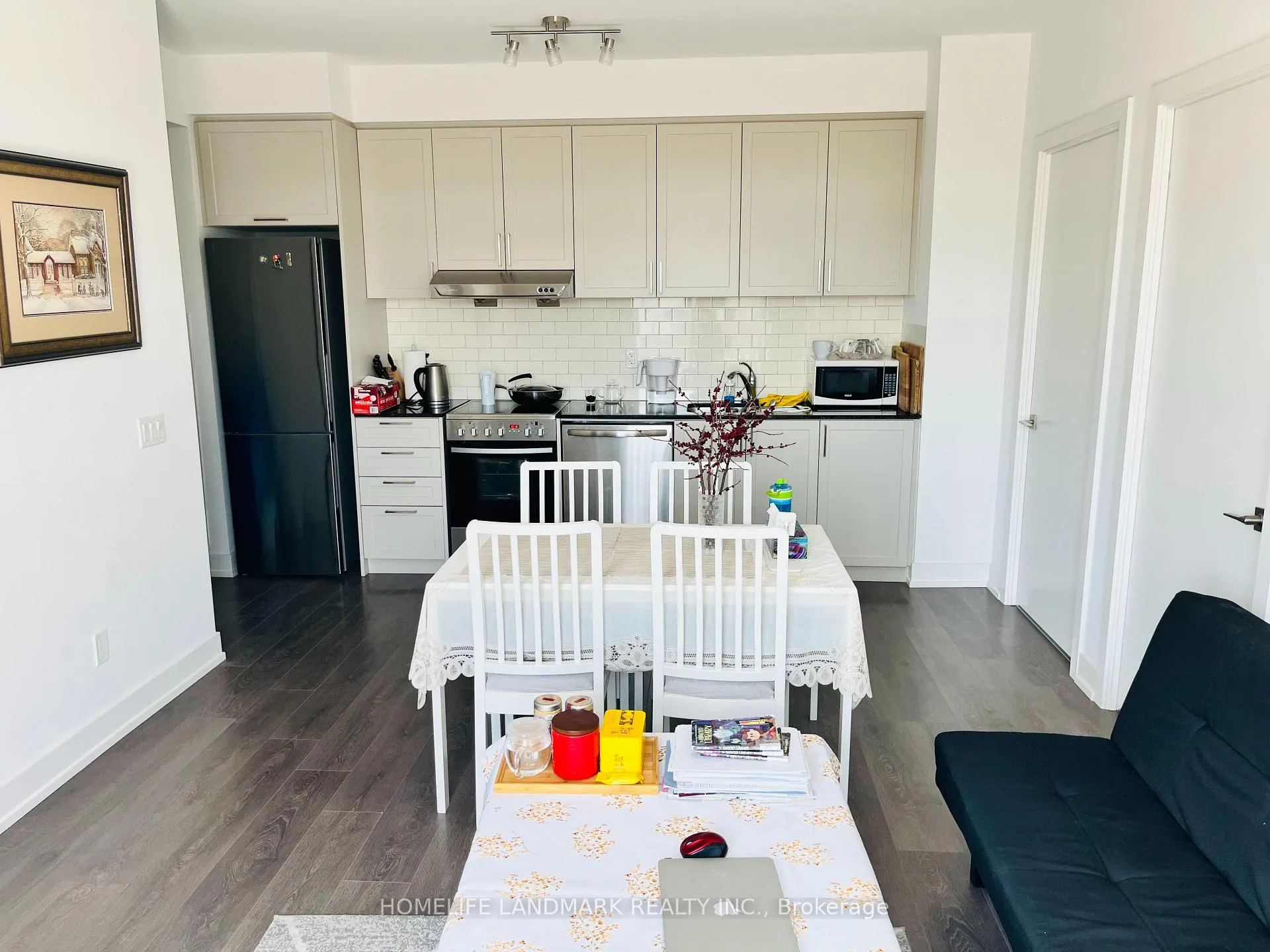 Photo 5 of Unit 308E, 278 Buchanan Drive, Markham, Unionville — HOMEH