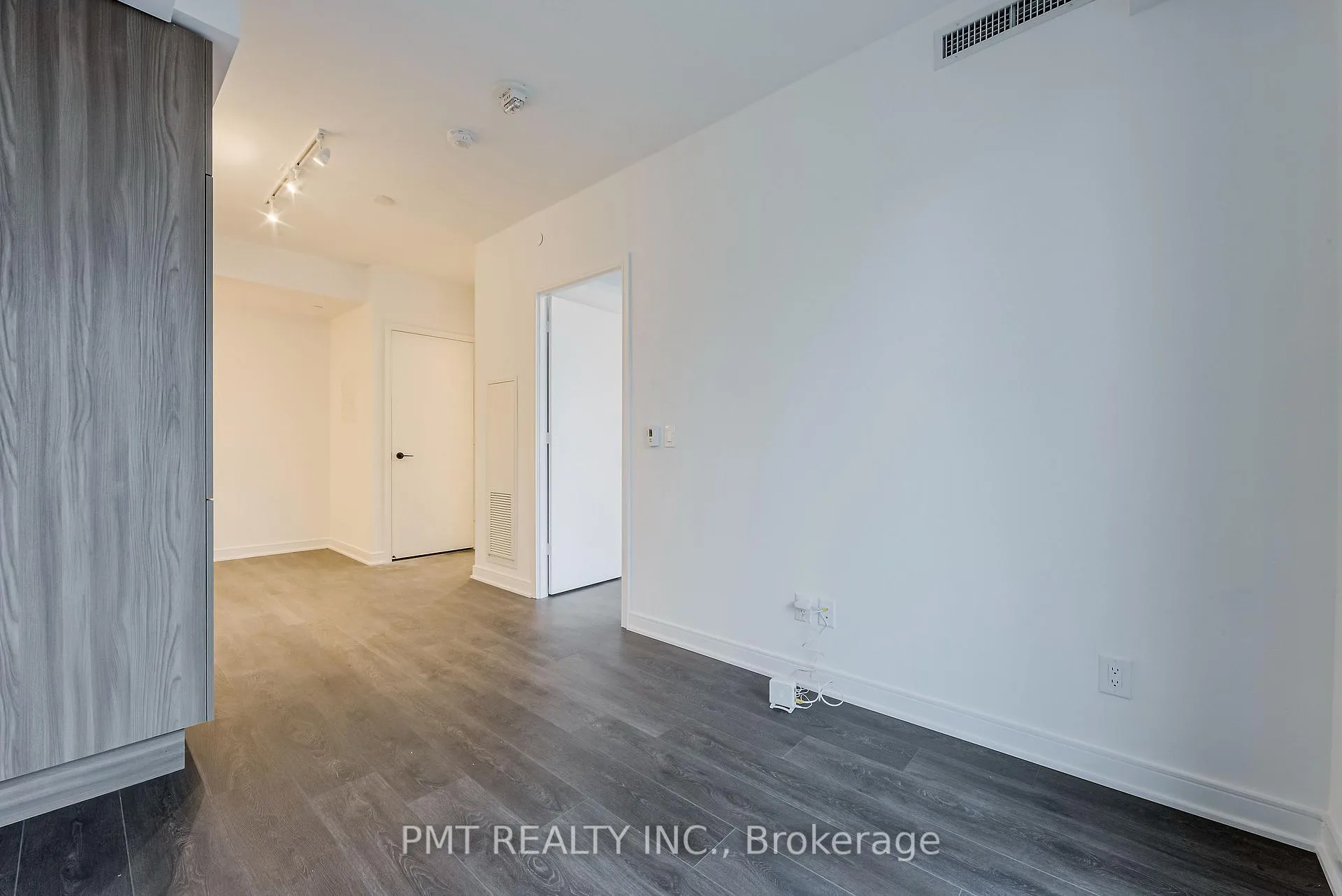Photo 12 of Unit N612, 35 Rolling Mills Road, Toronto, Waterfront Communities — HOMEH