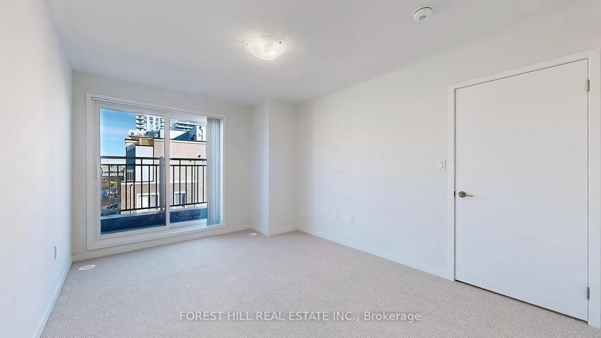 Photo 21 of Unit TH 313, 130 Honeycrisp Crescent, Vaughan, Vaughan Corporate Centre — HOMEH