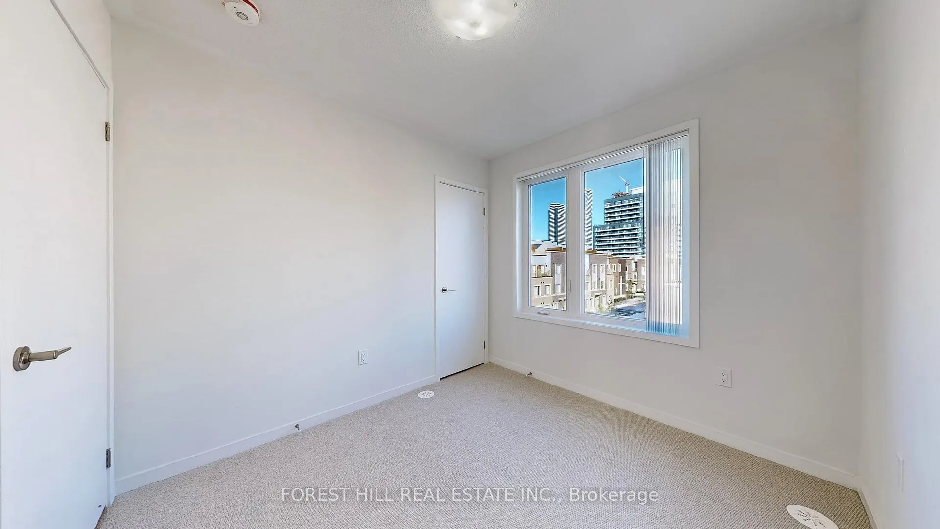 Photo 27 of Unit TH 313, 130 Honeycrisp Crescent, Vaughan, Vaughan Corporate Centre — HOMEH