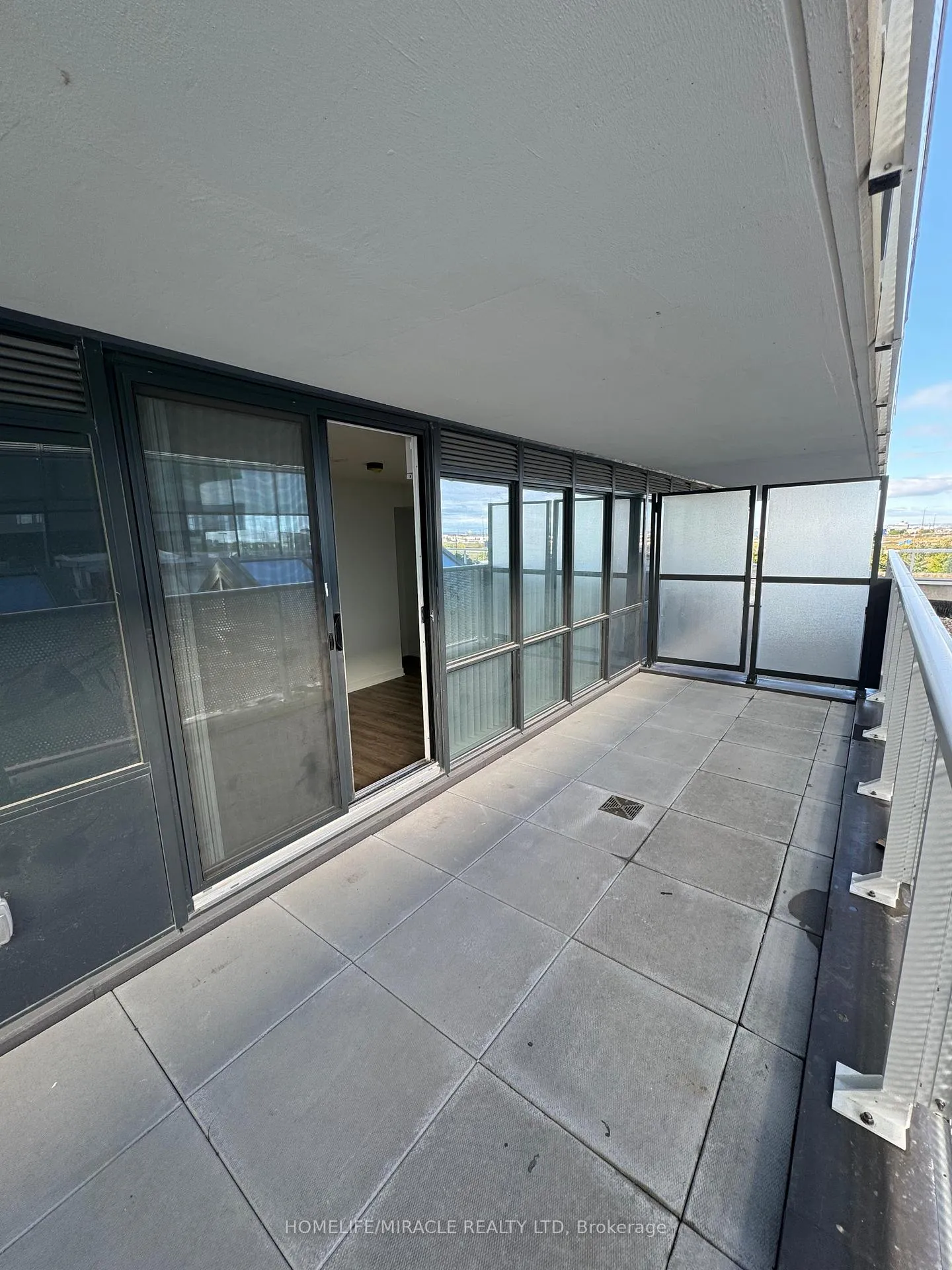 Photo 13 of Unit 316, 195 Commerce Street, Vaughan, Vaughan Corporate Centre — HOMEH