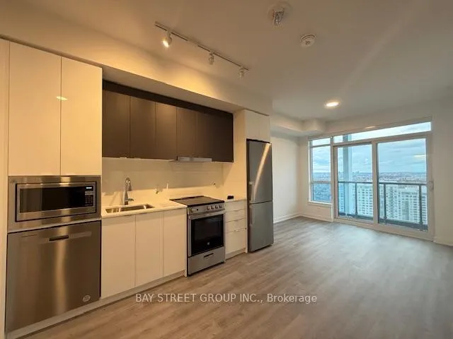 Photo 6 of Unit 2307, 50 Upper Mall Way, Vaughan, Brownridge — HOMEH