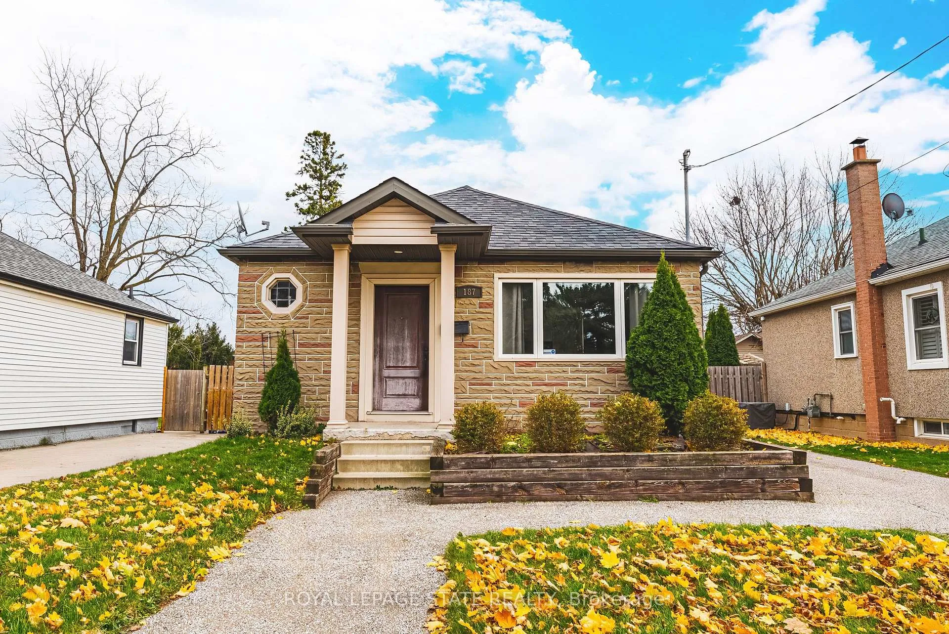Front of 187 Summerhill Avenue