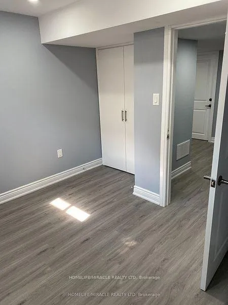 Photo 1 of 44 Merrybrook (Bsmt) Trail, Brampton, Sandringham-Wellington — HOMEH