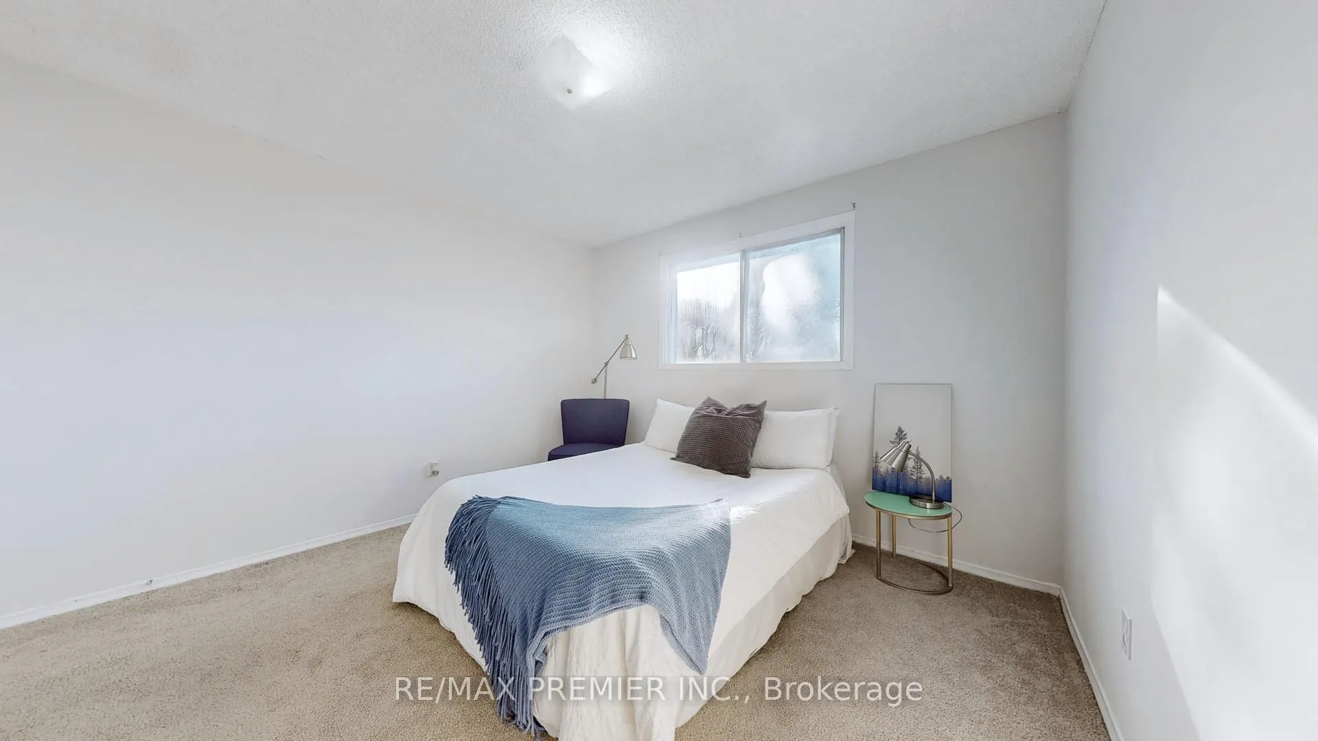 Photo 18 of 105 Fairglen Avenue, Brampton, Brampton West — HOMEH