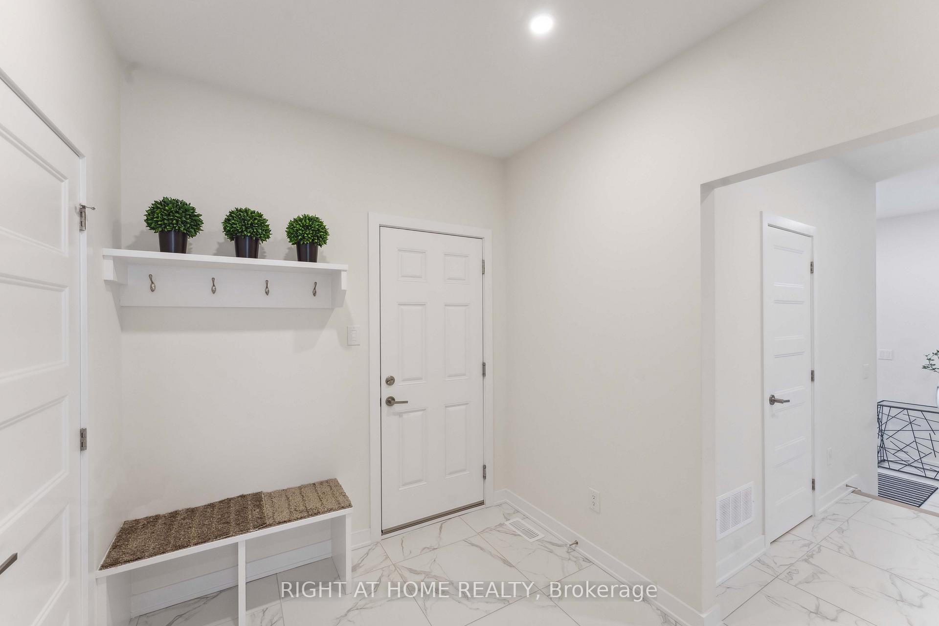 Photo 14 of 79 Esban Drive, Ottawa, Blossom Park/Kemp Park/Findlay Creek — HOMEH