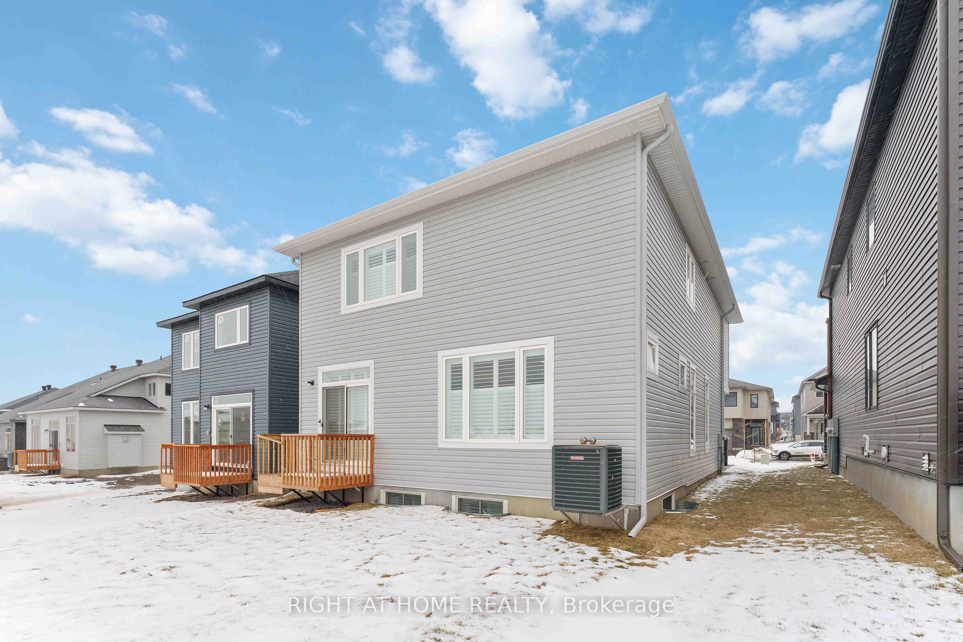 Photo 38 of 79 Esban Drive, Ottawa, Blossom Park/Kemp Park/Findlay Creek — HOMEH