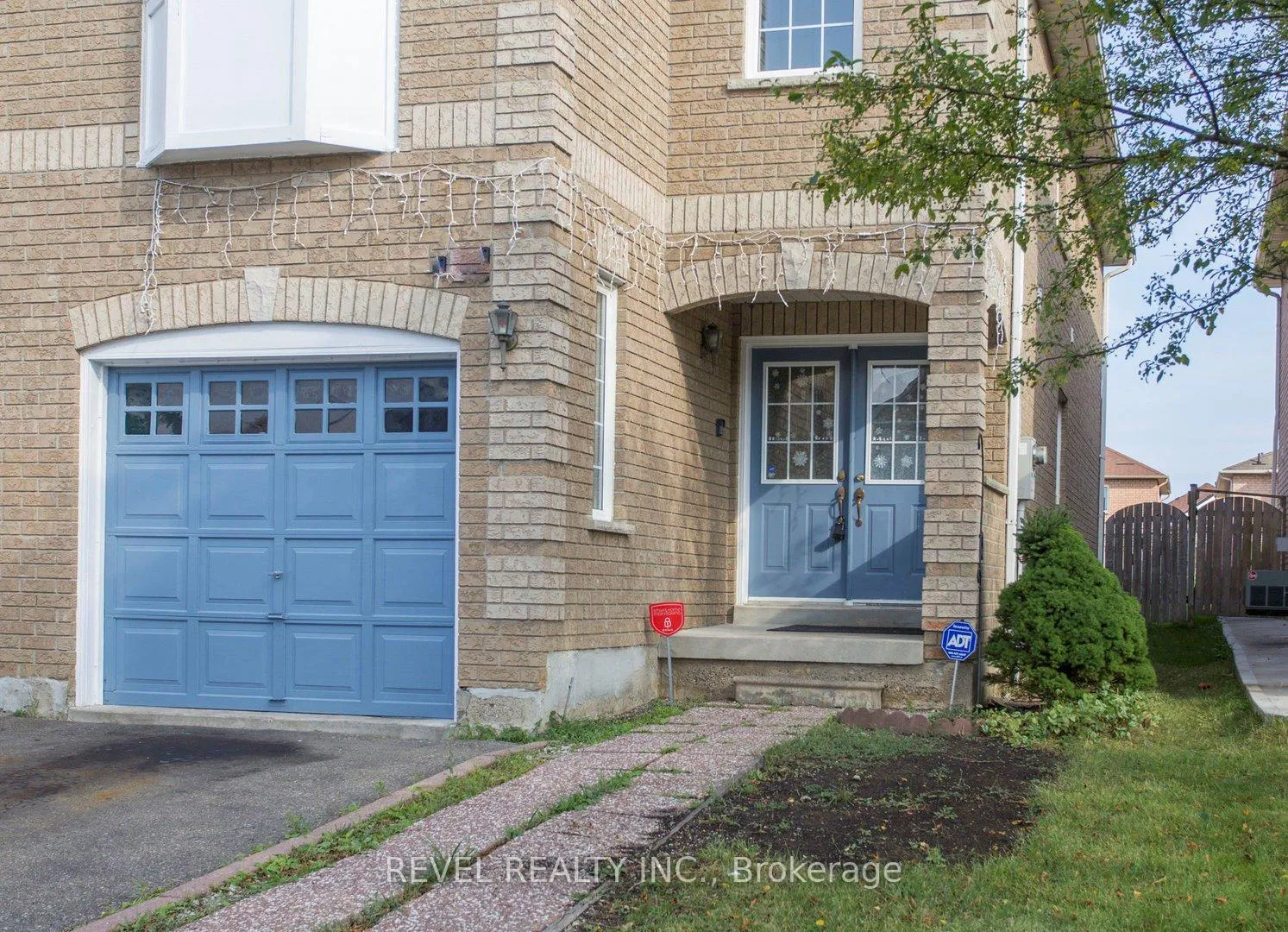 Photo 27 of 97 Native Landing, Brampton, Fletcher's Creek Village — HOMEH