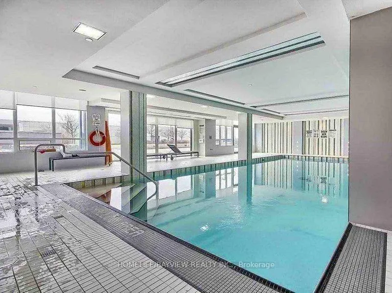Photo 12 of Unit 1022, 7161 yonge Street, Markham, Grandview — HOMEH