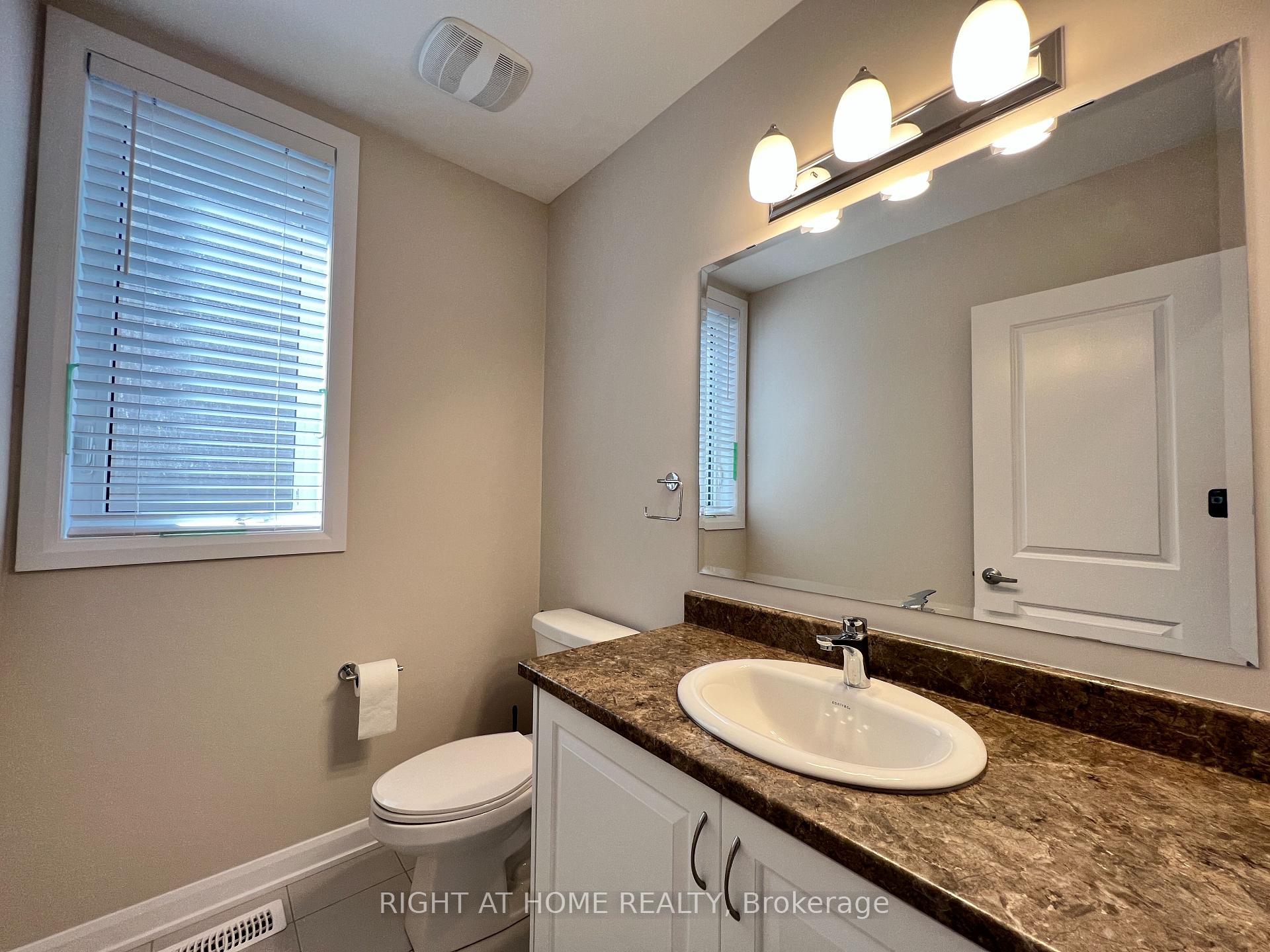 Photo 11 of 855 Cappamore Drive, Ottawa, Barrhaven - Half Moon Bay — HOMEH