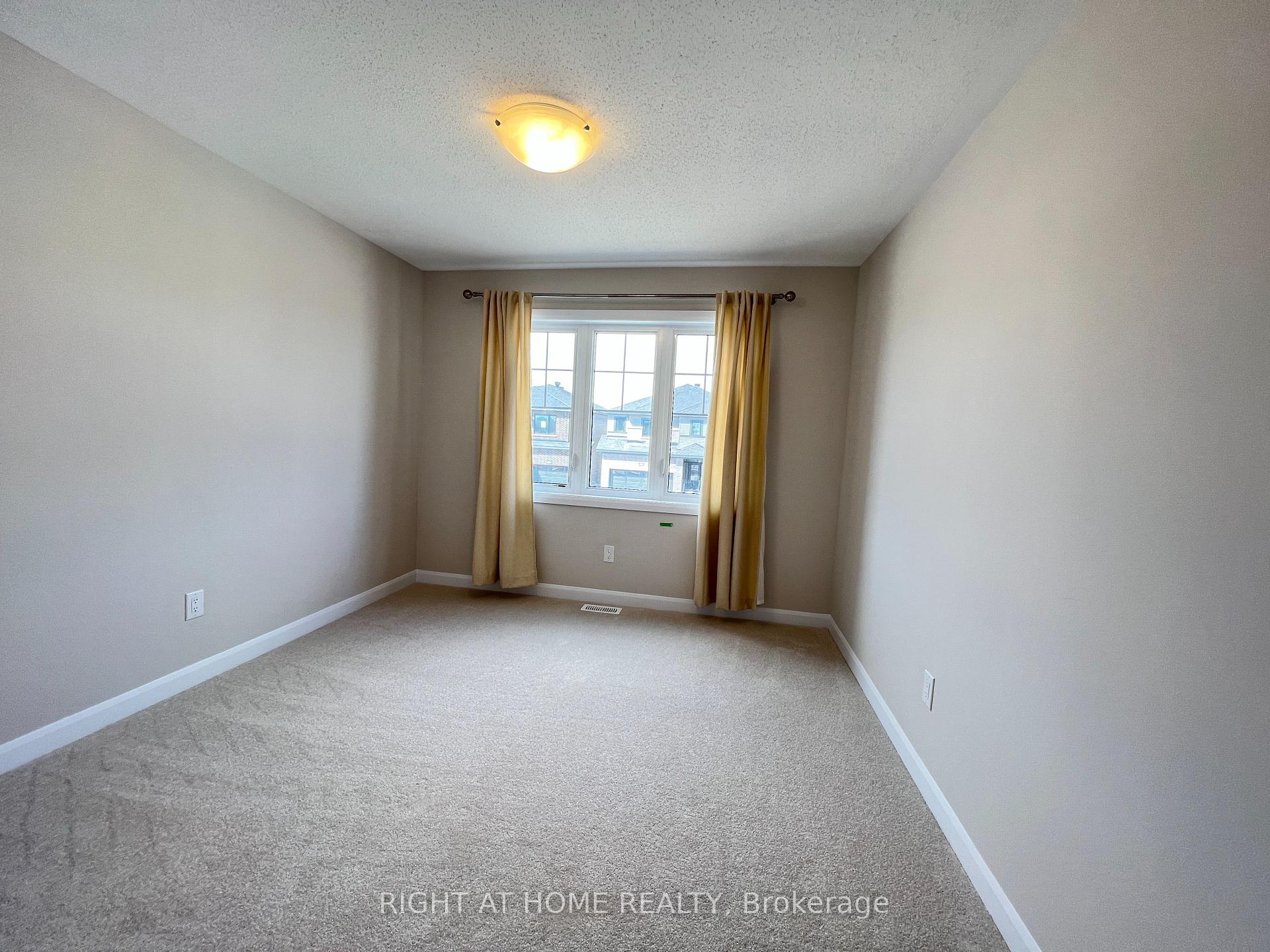 Photo 17 of 855 Cappamore Drive, Ottawa, Barrhaven - Half Moon Bay — HOMEH