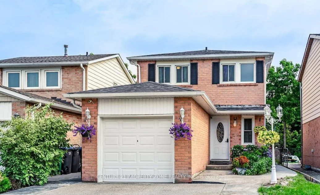 Photo 3 of 156 Martindale Crescent, Brampton, Bram West — HOMEH