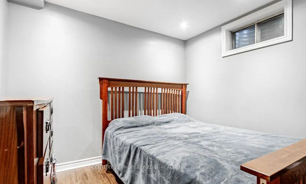 Photo 17 of 156 Martindale Crescent, Brampton, Bram West — HOMEH
