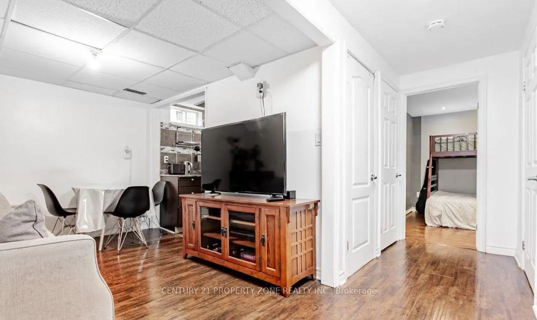 Photo 18 of 156 Martindale Crescent, Brampton, Bram West — HOMEH