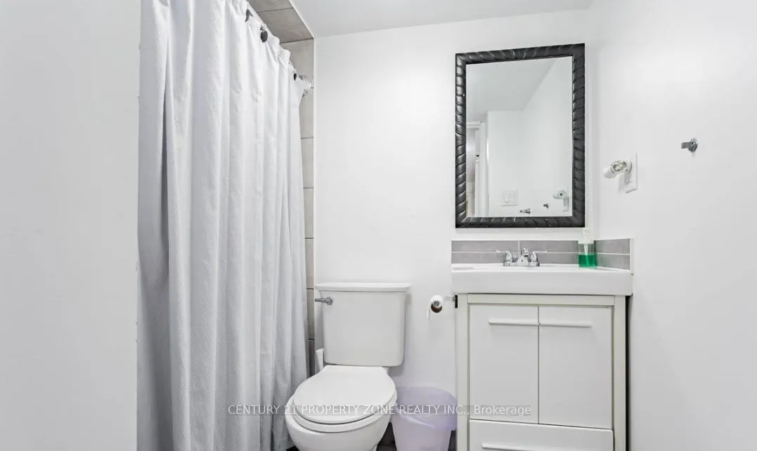 Photo 24 of 156 Martindale Crescent, Brampton, Bram West — HOMEH