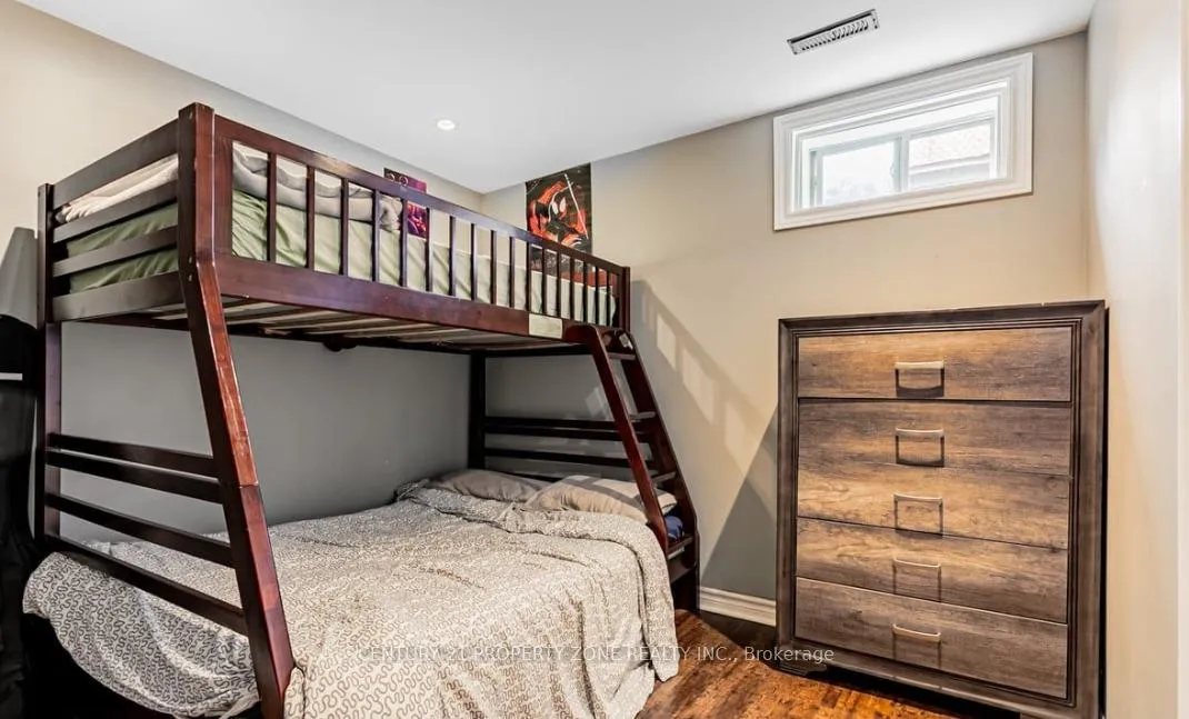 Photo 25 of 156 Martindale Crescent, Brampton, Bram West — HOMEH