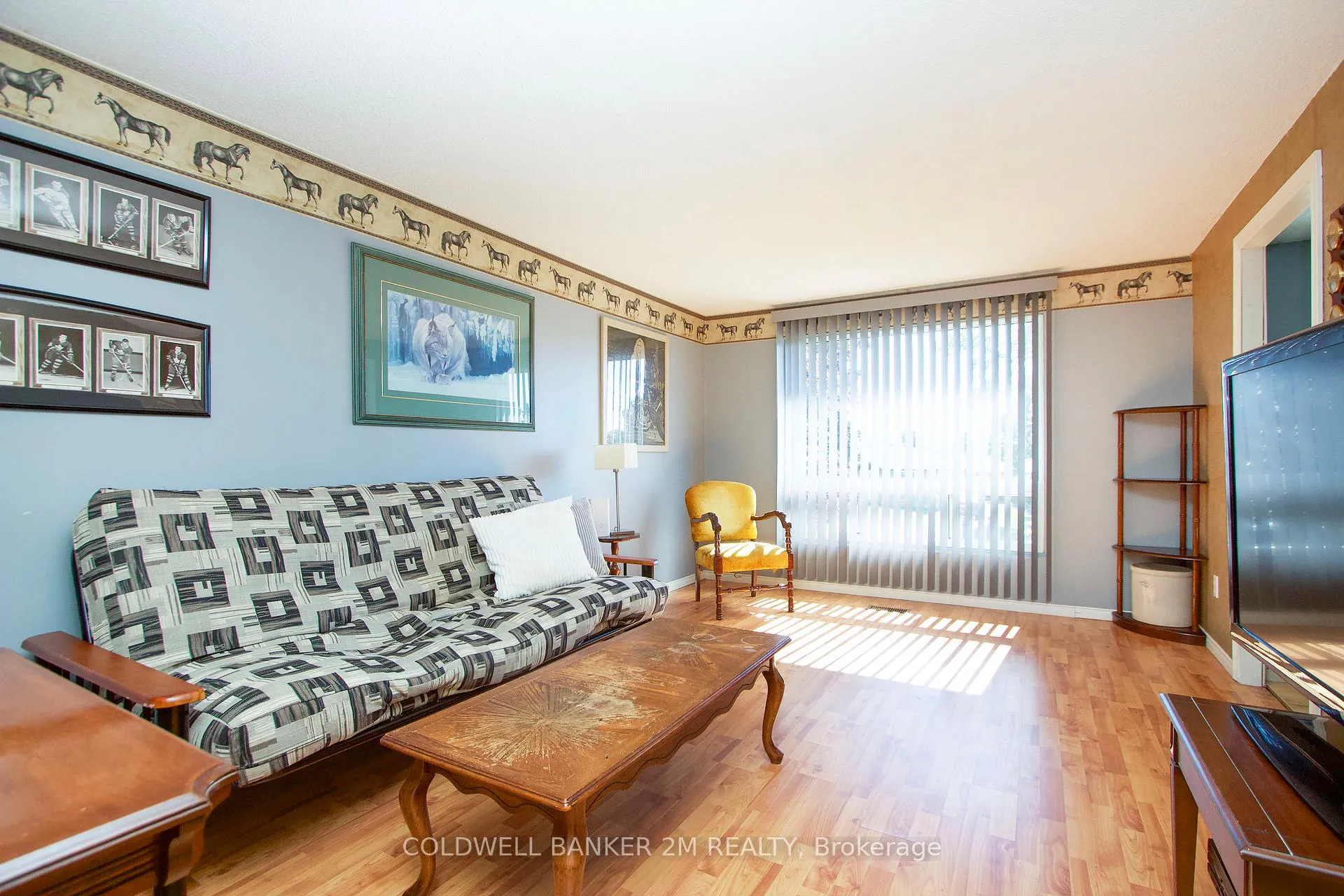 Photo 6 of 719 Wesley Drive, Oshawa, Donevan — HOMEH