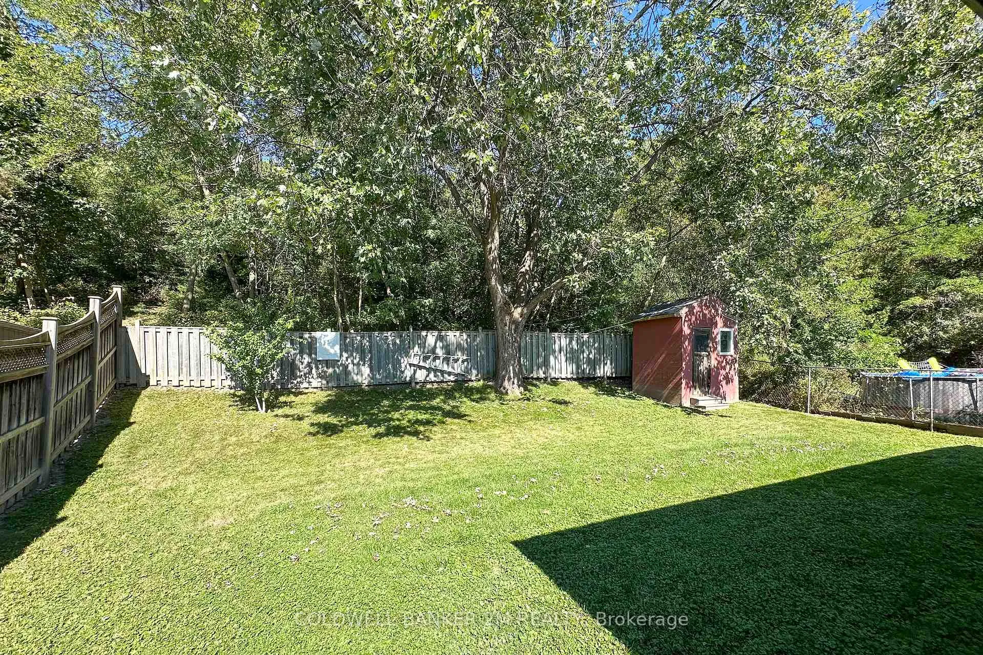 Photo 13 of 719 Wesley Drive, Oshawa, Donevan — HOMEH