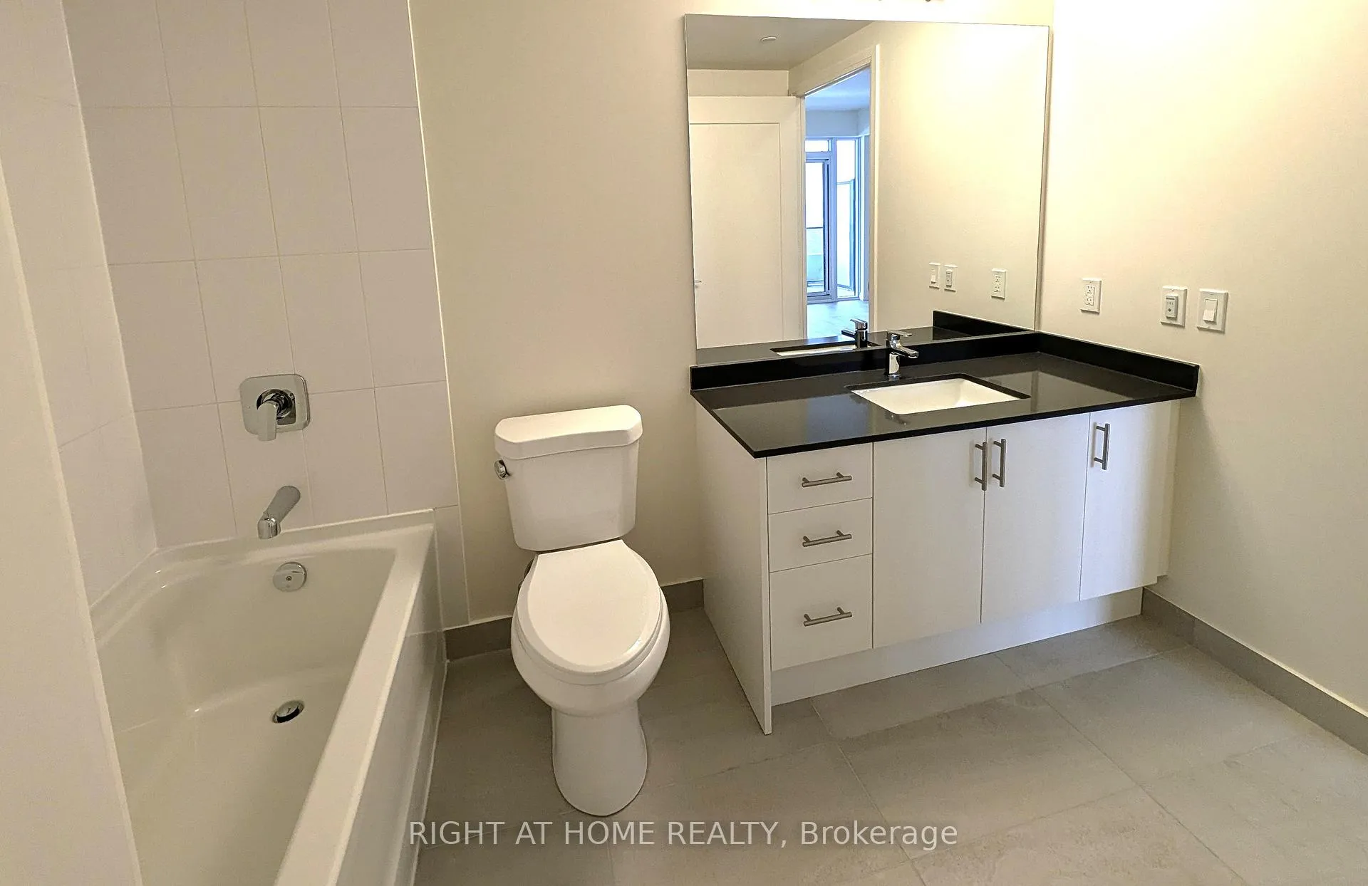 Photo 1 of Unit 408, 8960 Jane Street, Vaughan, Vellore Village — HOMEH