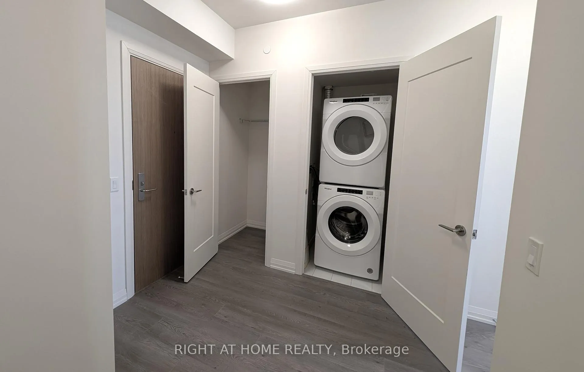 Photo 20 of Unit 408, 8960 Jane Street, Vaughan, Vellore Village — HOMEH