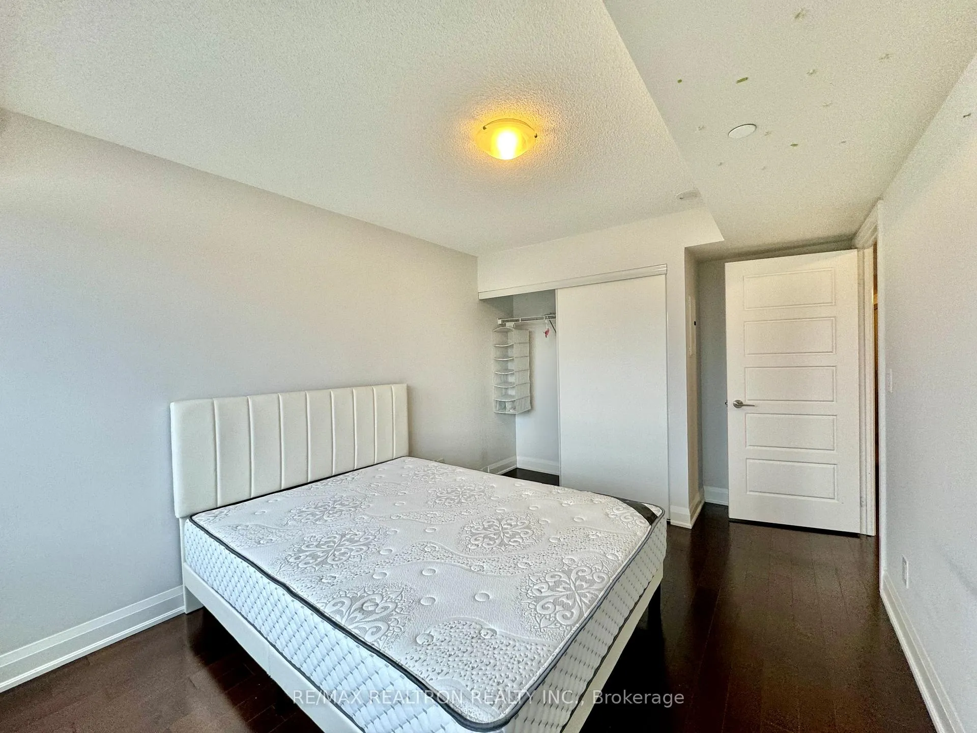Photo 9 of Unit 722, 8200 Birchmount Road, Markham, Unionville — HOMEH