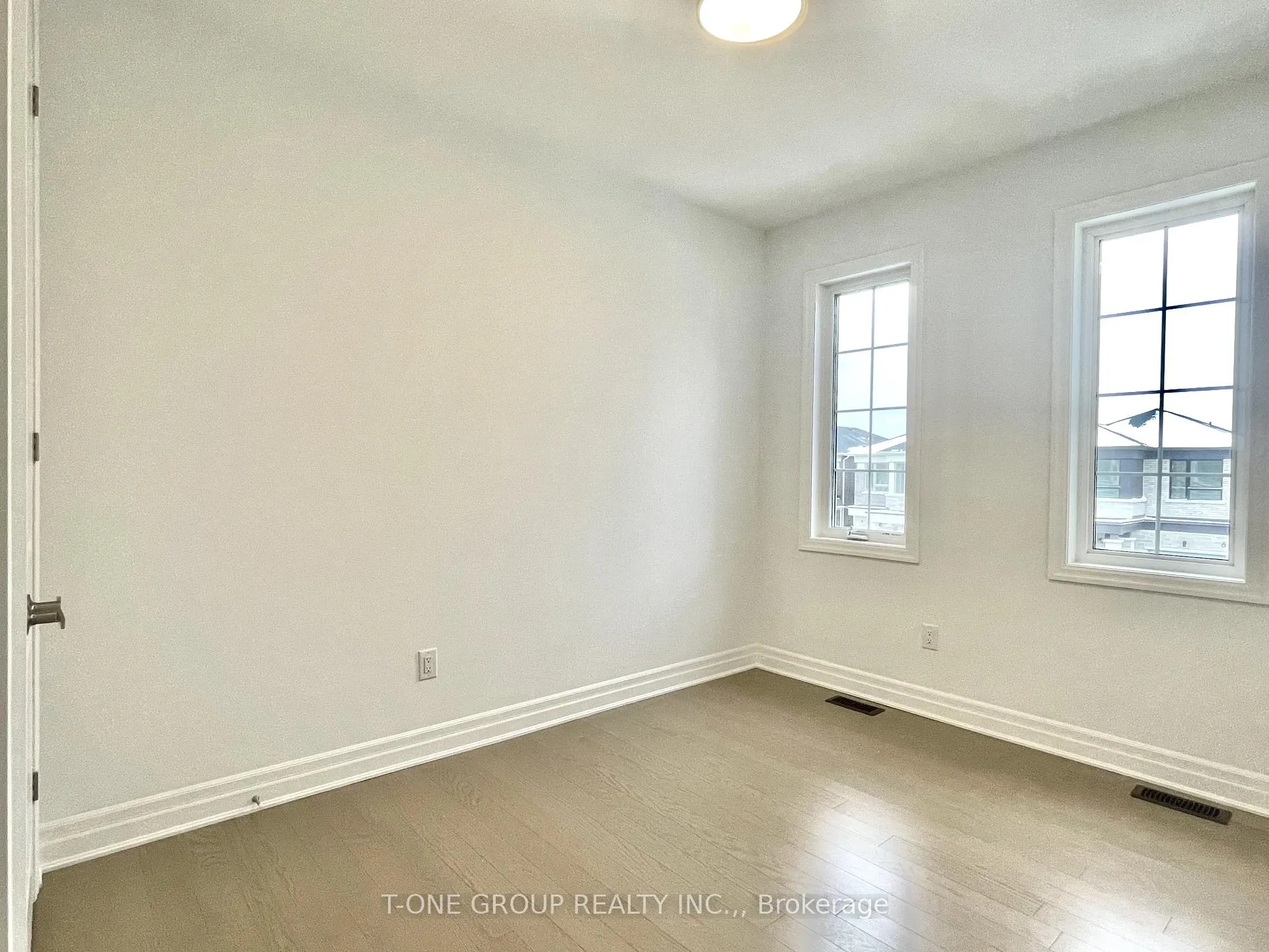 Photo 23 of 7 Greenridge Crescent, Markham, Victoria Square — HOMEH
