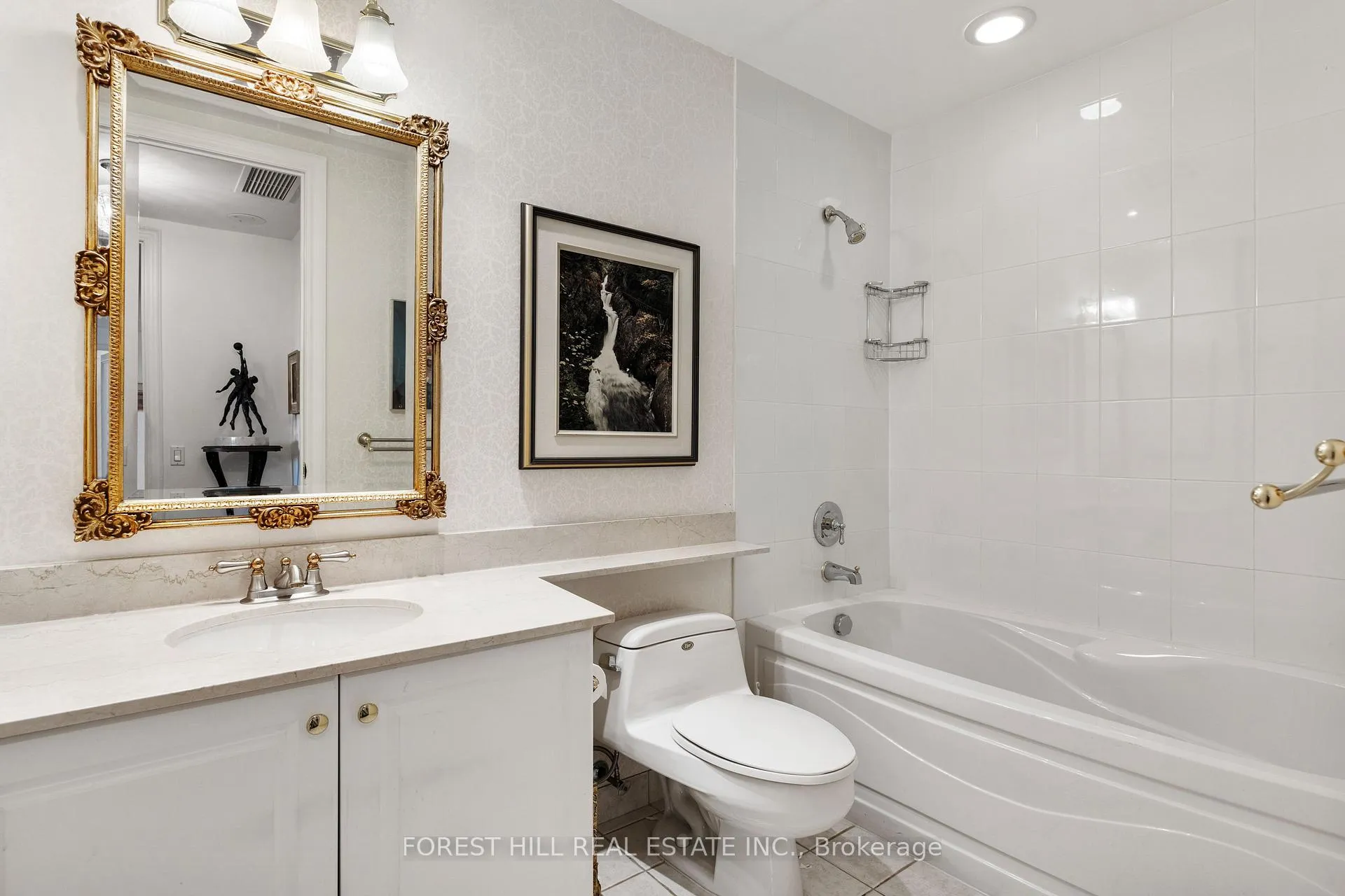 Photo 27 of Unit 822, 3600 Yonge Street, Toronto, Bedford Park-Nortown — HOMEH