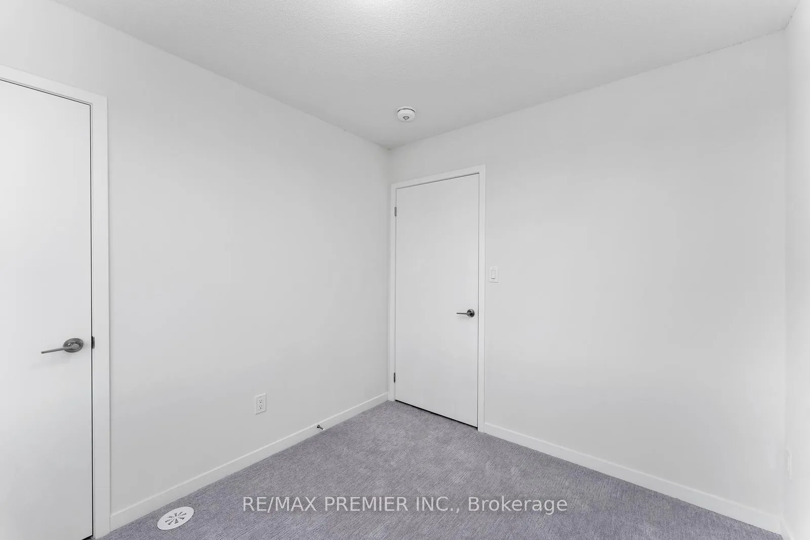 Photo 31 of Unit 338, 100 Honeycrisp Crescent, Vaughan, Vaughan Corporate Centre — HOMEH