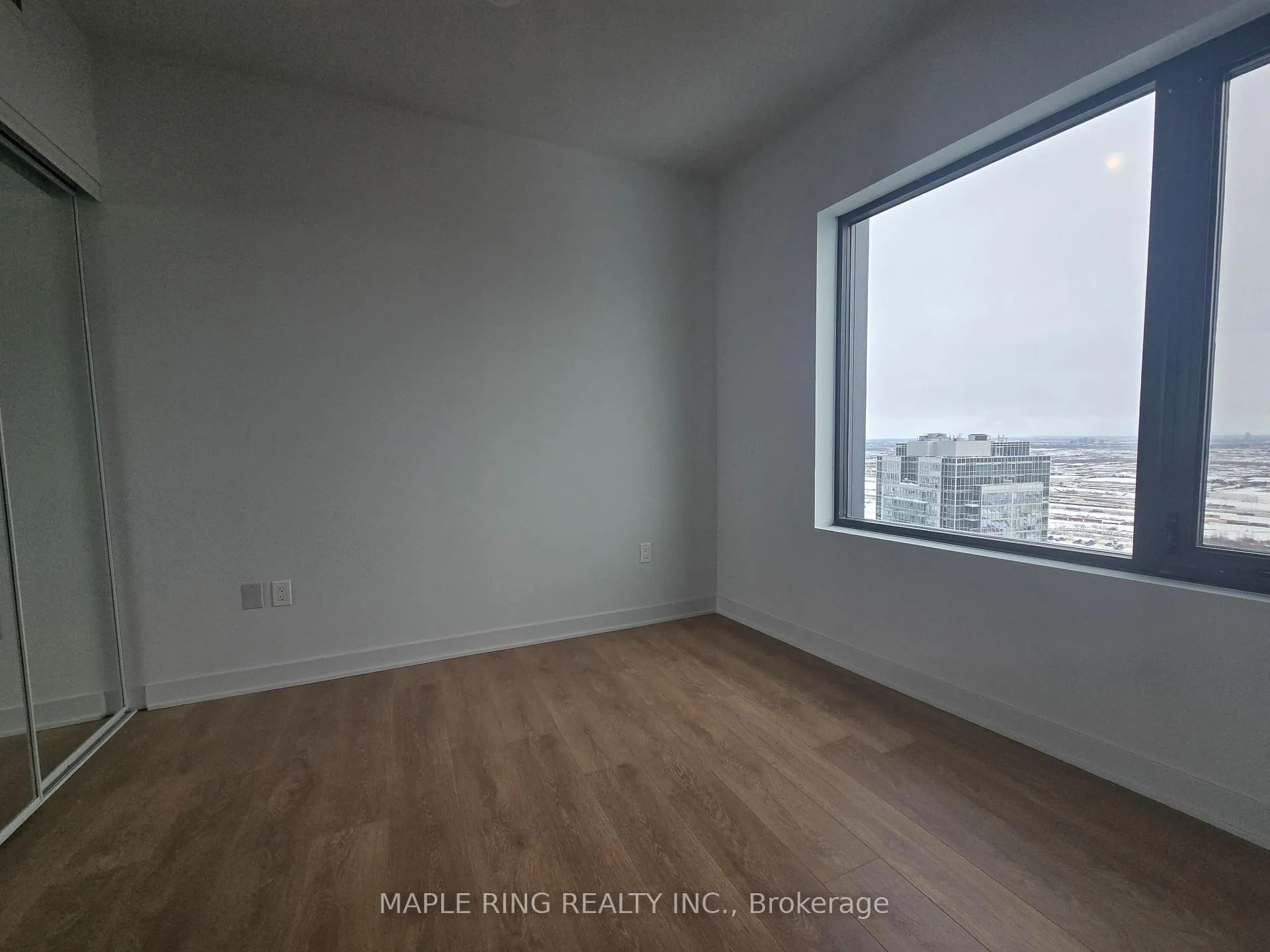 Photo 13 of Unit 4101, 2920 Highway 7 Road, Vaughan, Concord — HOMEH