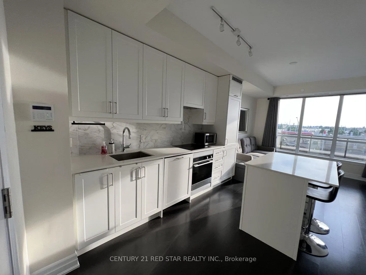 Photo 3 of Unit 314, 9075 Jane Street, Vaughan, Concord — HOMEH