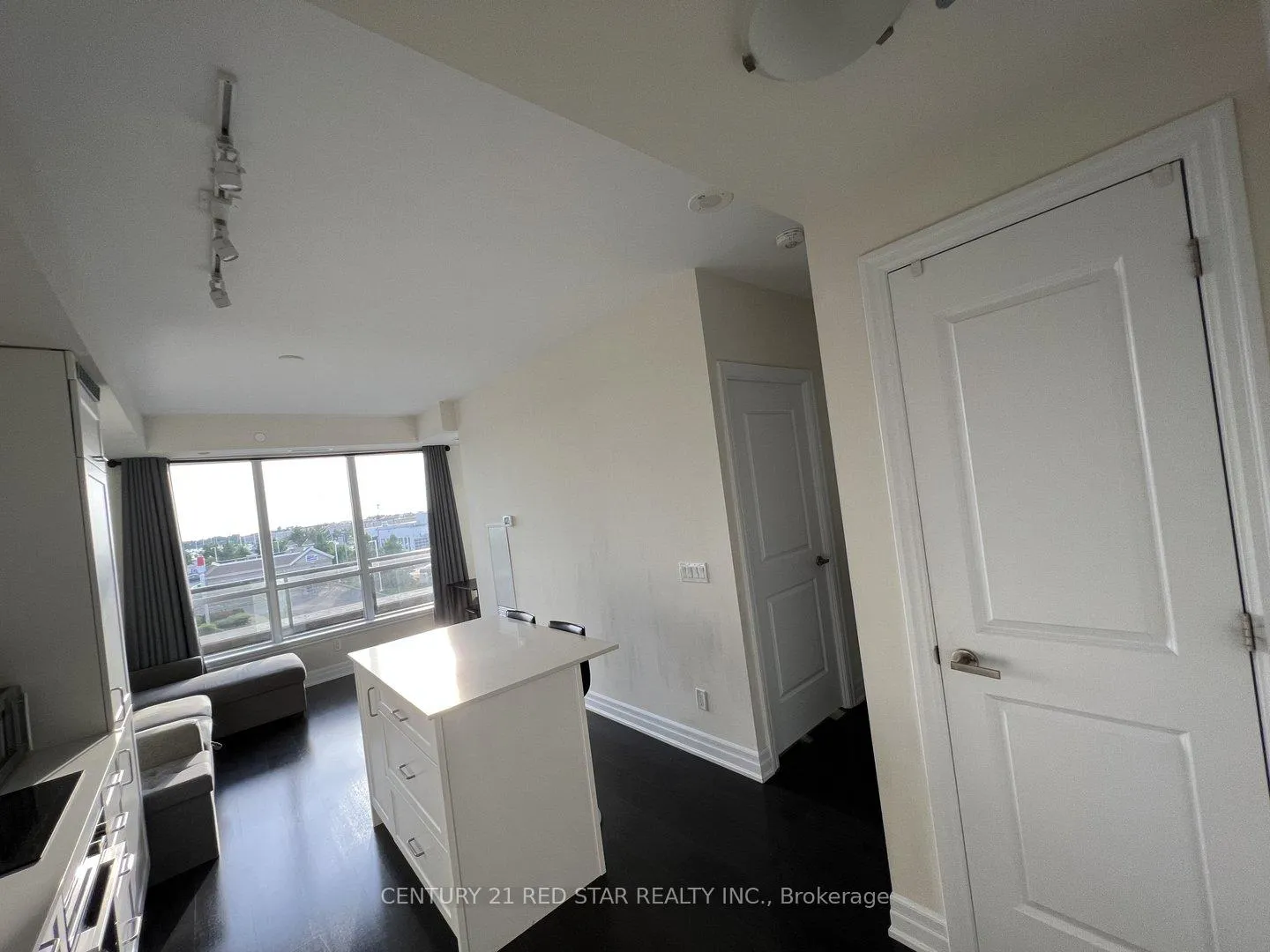 Photo 4 of Unit 314, 9075 Jane Street, Vaughan, Concord — HOMEH