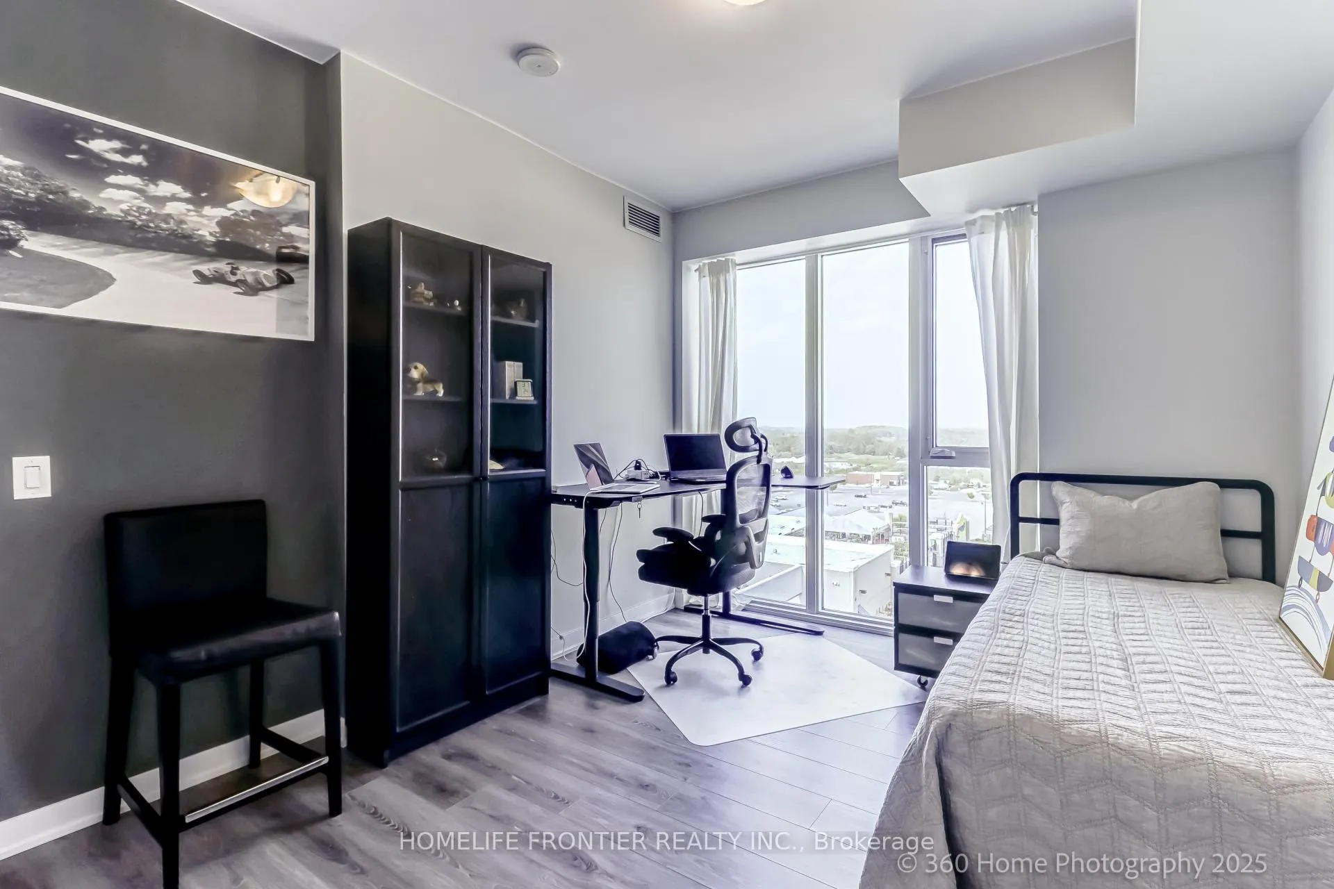 Photo 16 of Unit 904, 100 Eagle Rock Way W, Vaughan, Maple — HOMEH