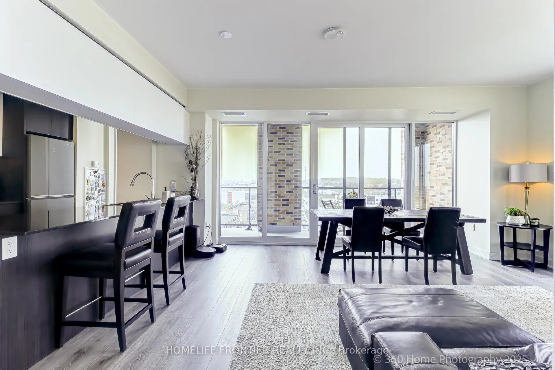 Photo 20 of Unit 904, 100 Eagle Rock Way W, Vaughan, Maple — HOMEH