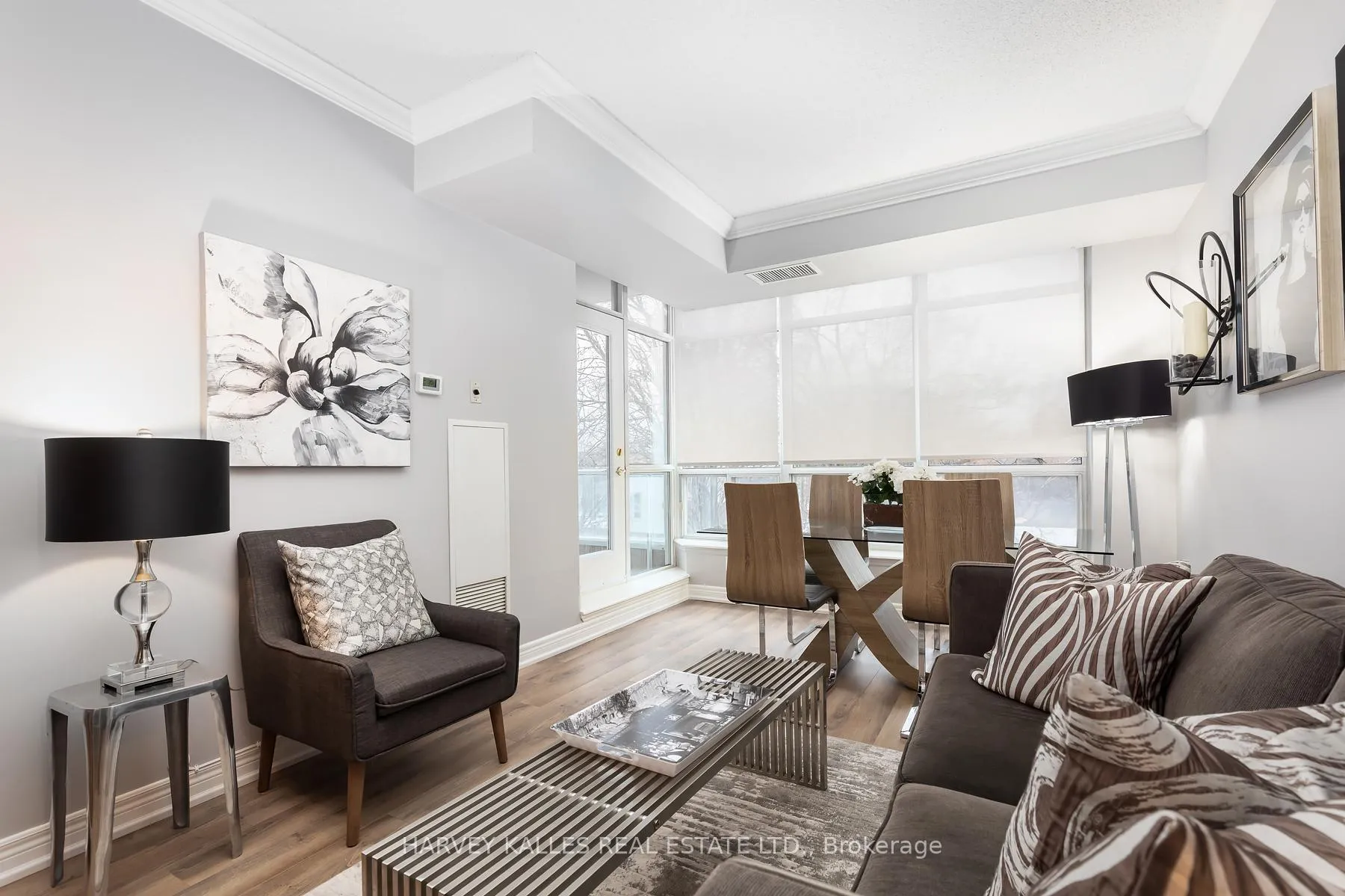 Photo 11 of Unit 310, 2 Edith Drive, Toronto, Yonge-Eglinton — HOMEH