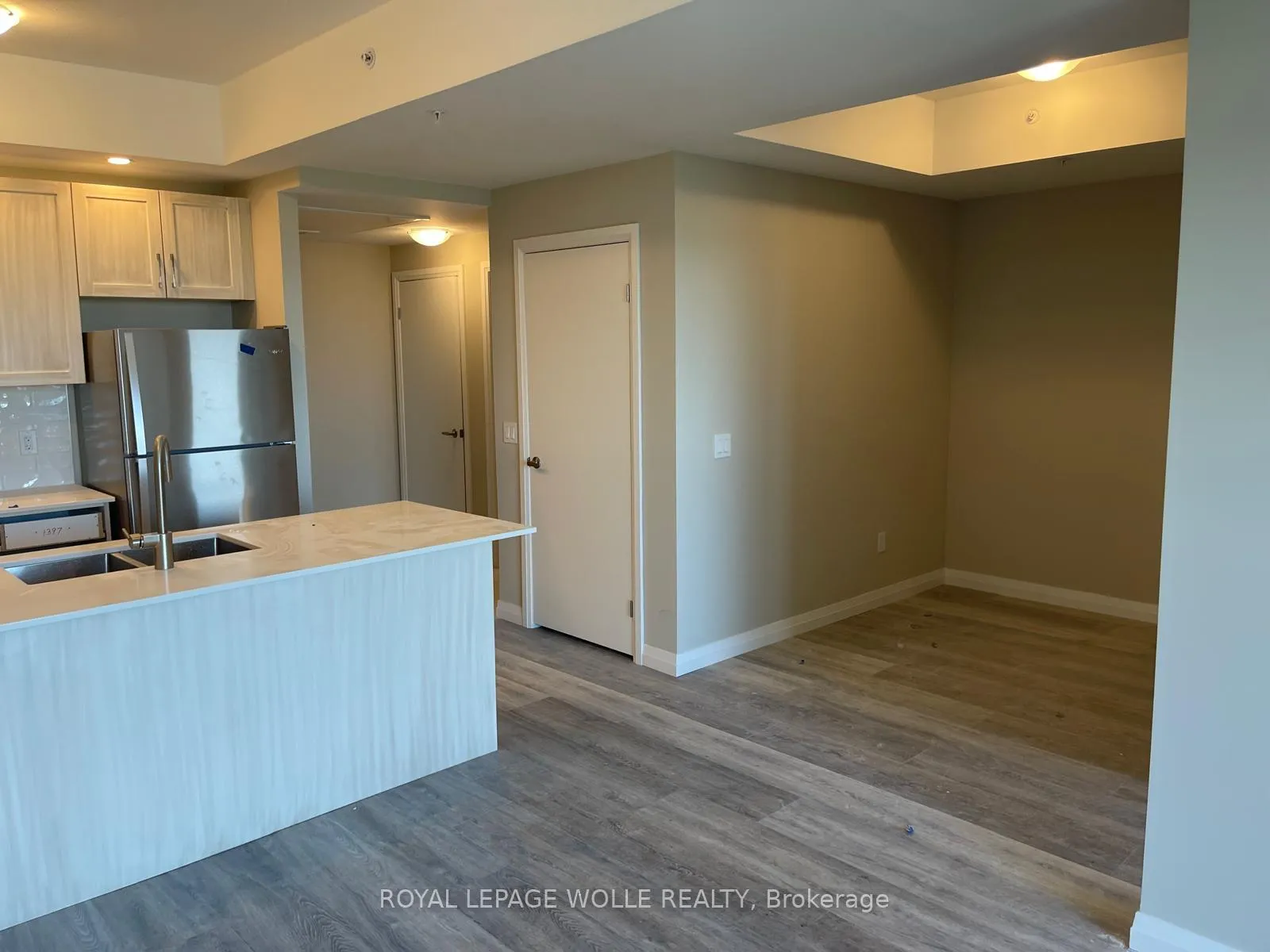Photo 1 of Unit 2407, 108 Garment Street, Kitchener — HOMEH