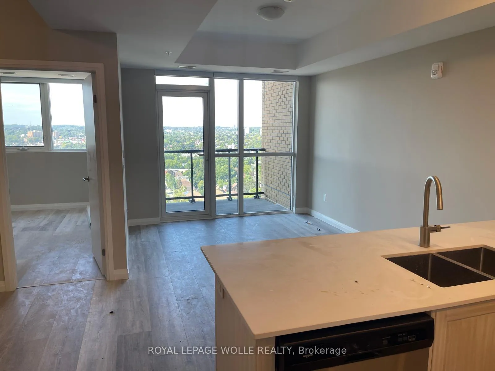 Photo 3 of Unit 2407, 108 Garment Street, Kitchener — HOMEH