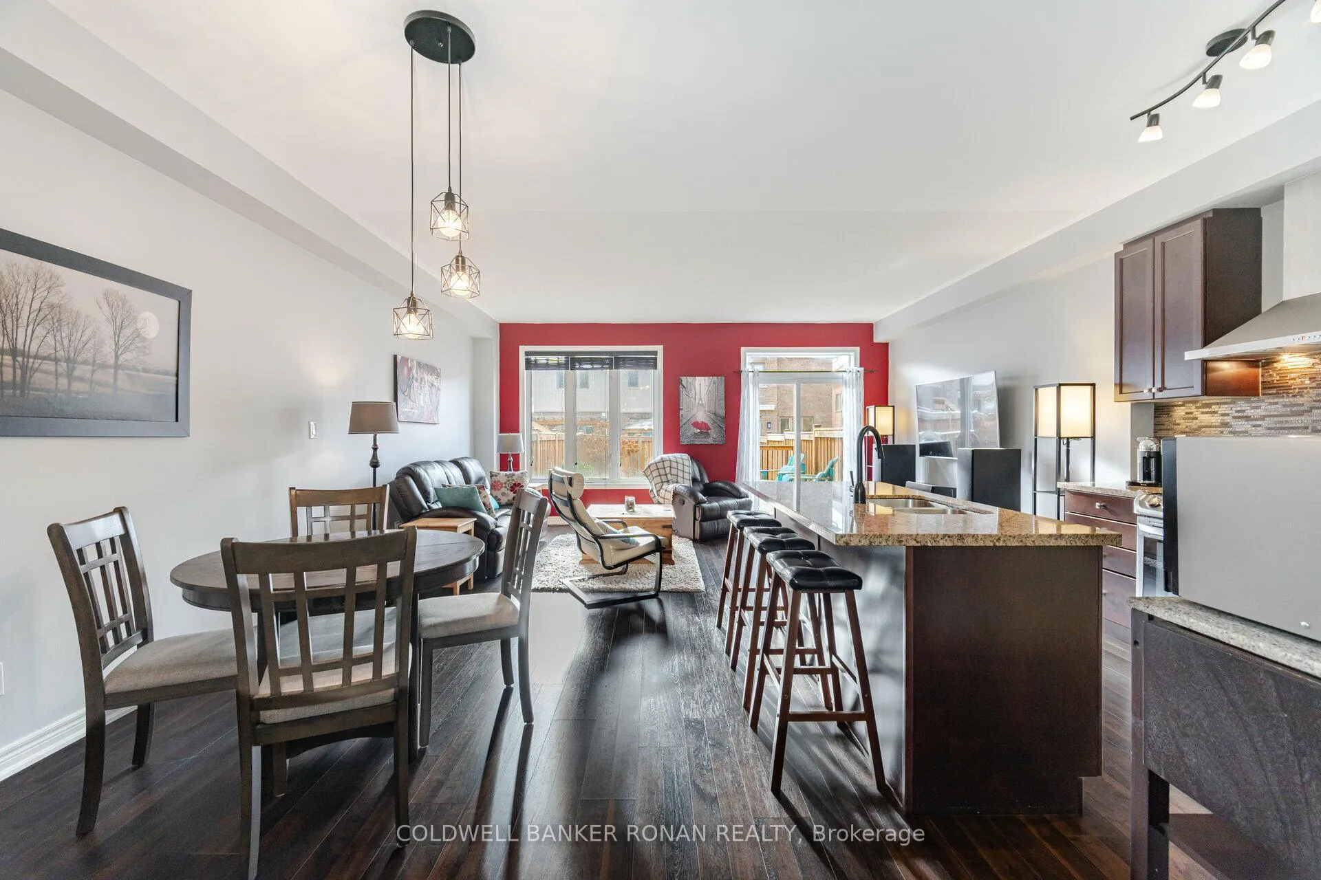 Photo 6 of 49 Sharpe Crescent, New Tecumseth, Tottenham — HOMEH