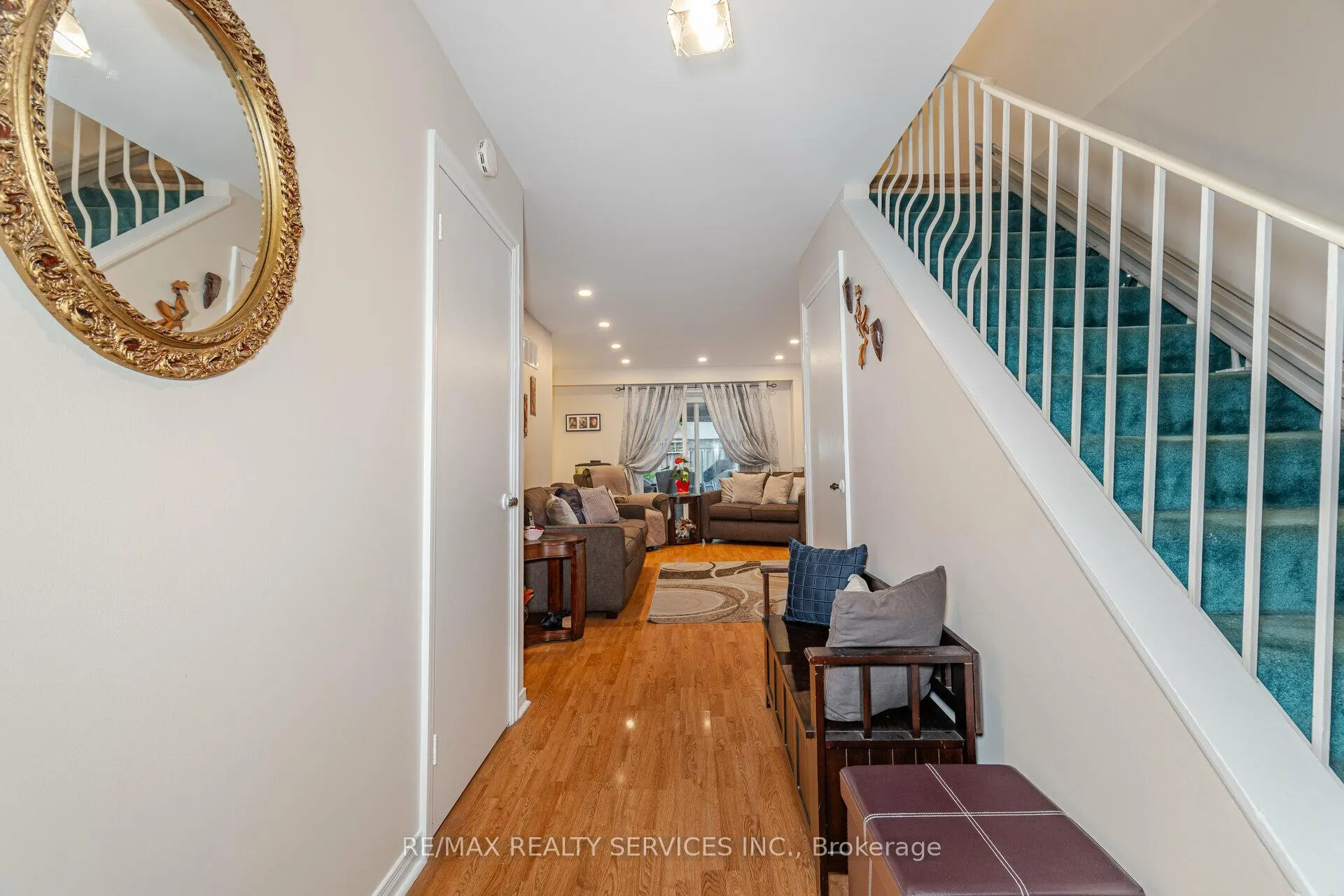Photo 7 of 16 Montrose Place, Brampton, Central Park — HOMEH